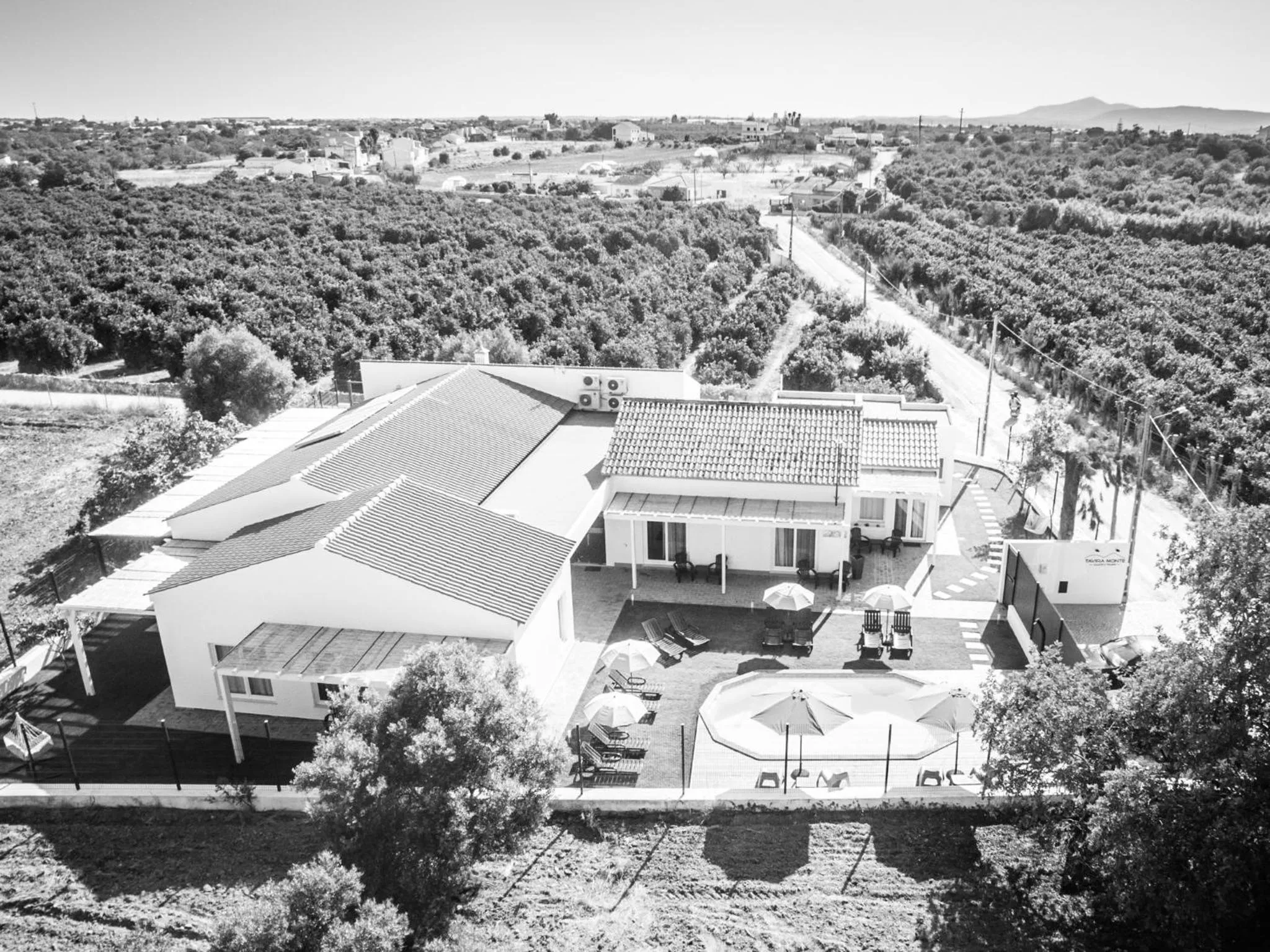 Property building in Tavira Monte