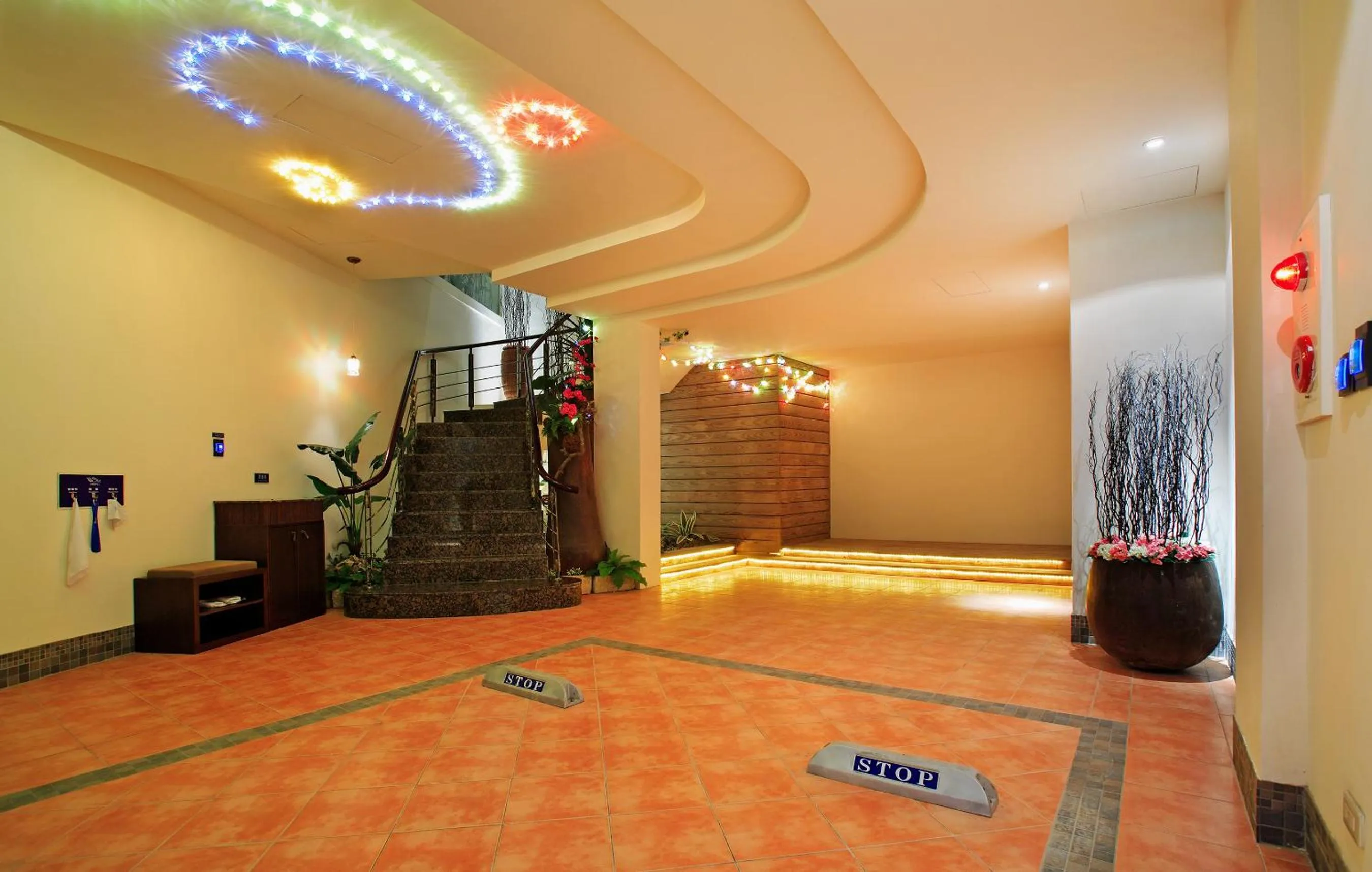 Decorative detail in Blue Coast Spa Motel