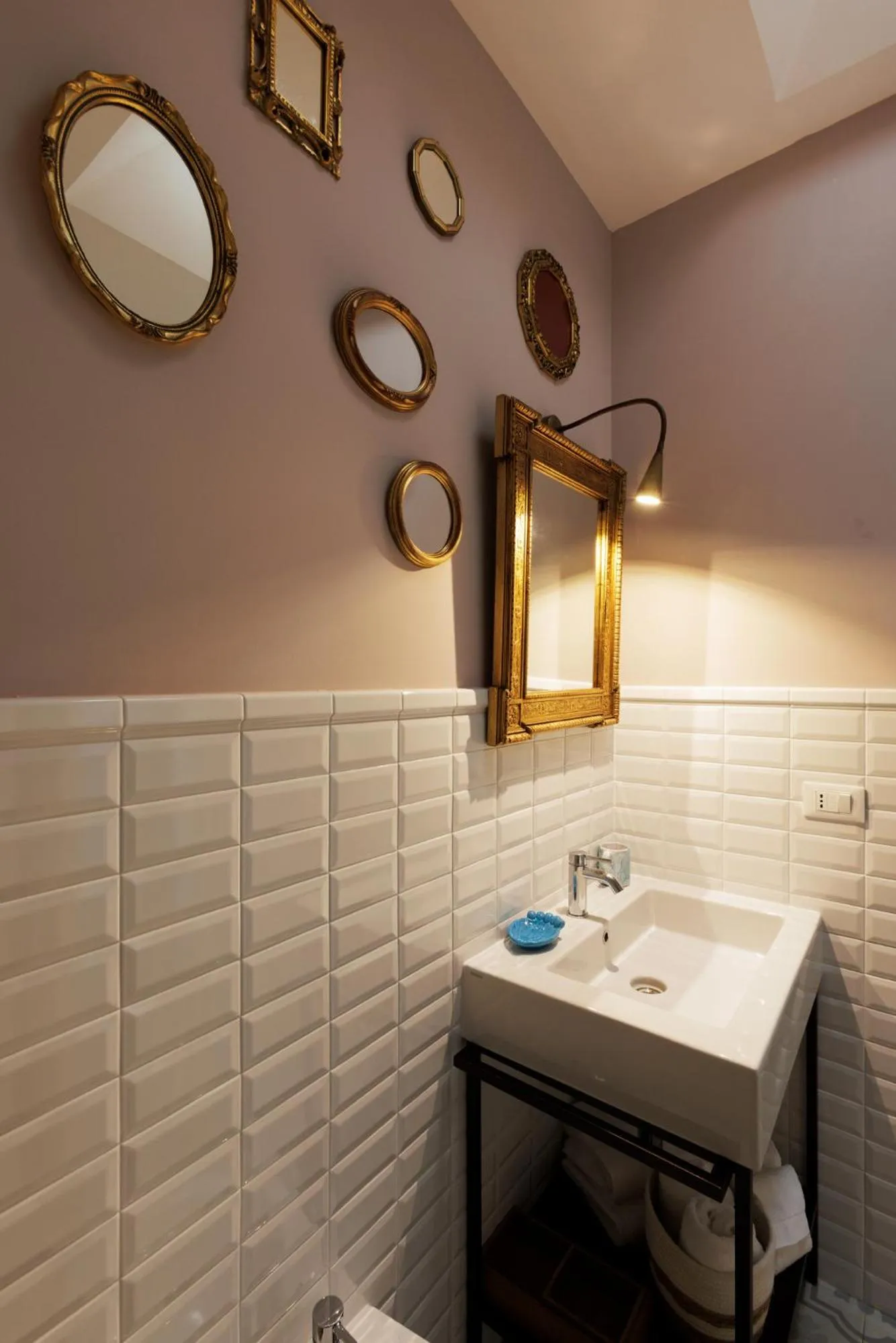 Bathroom in Borgo de li Santi