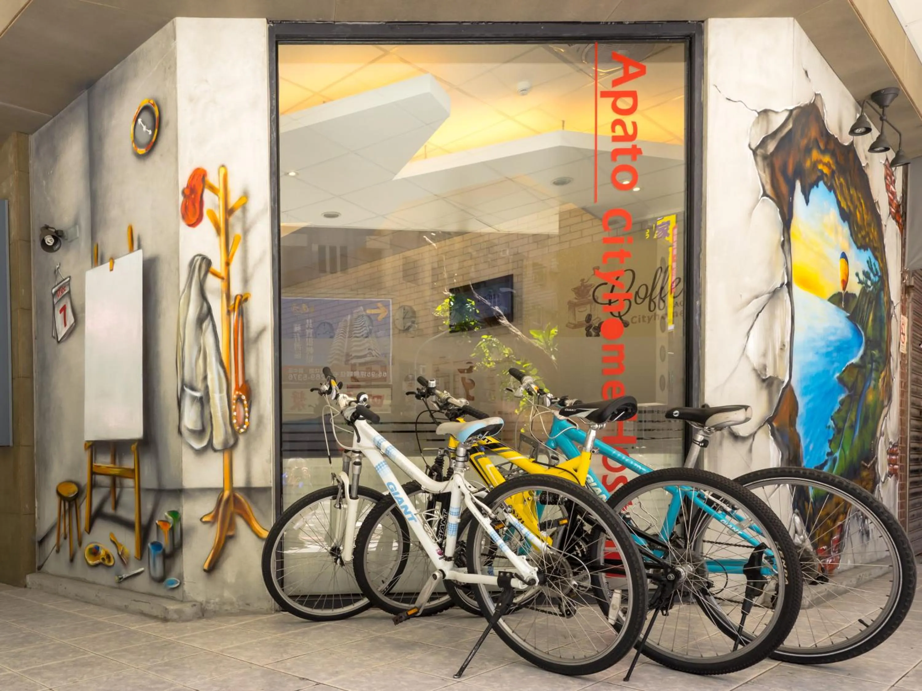 Property building in 寓旅宿 Apato Cityhome