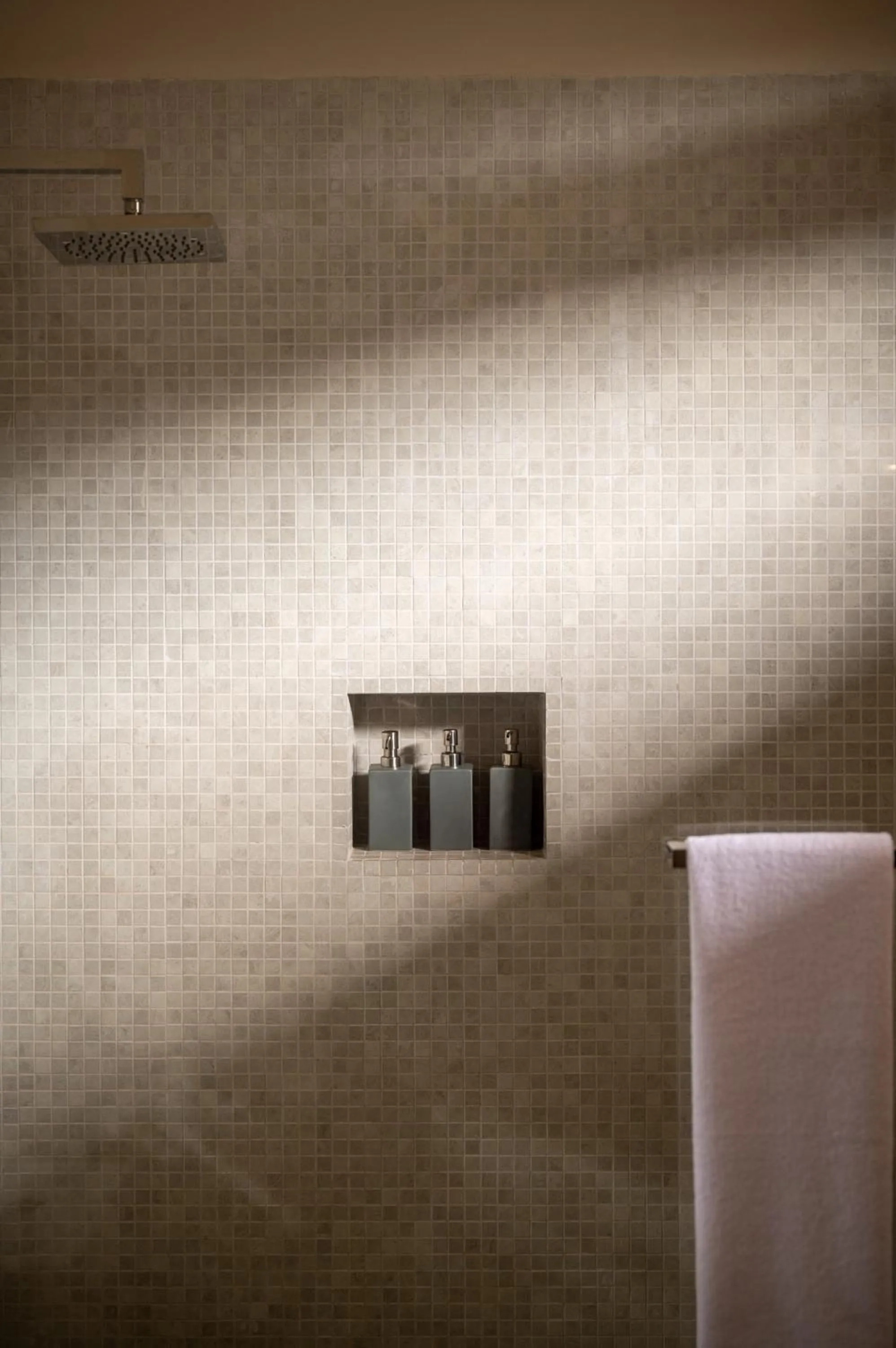 Bathroom in 42 Lighthouse Street