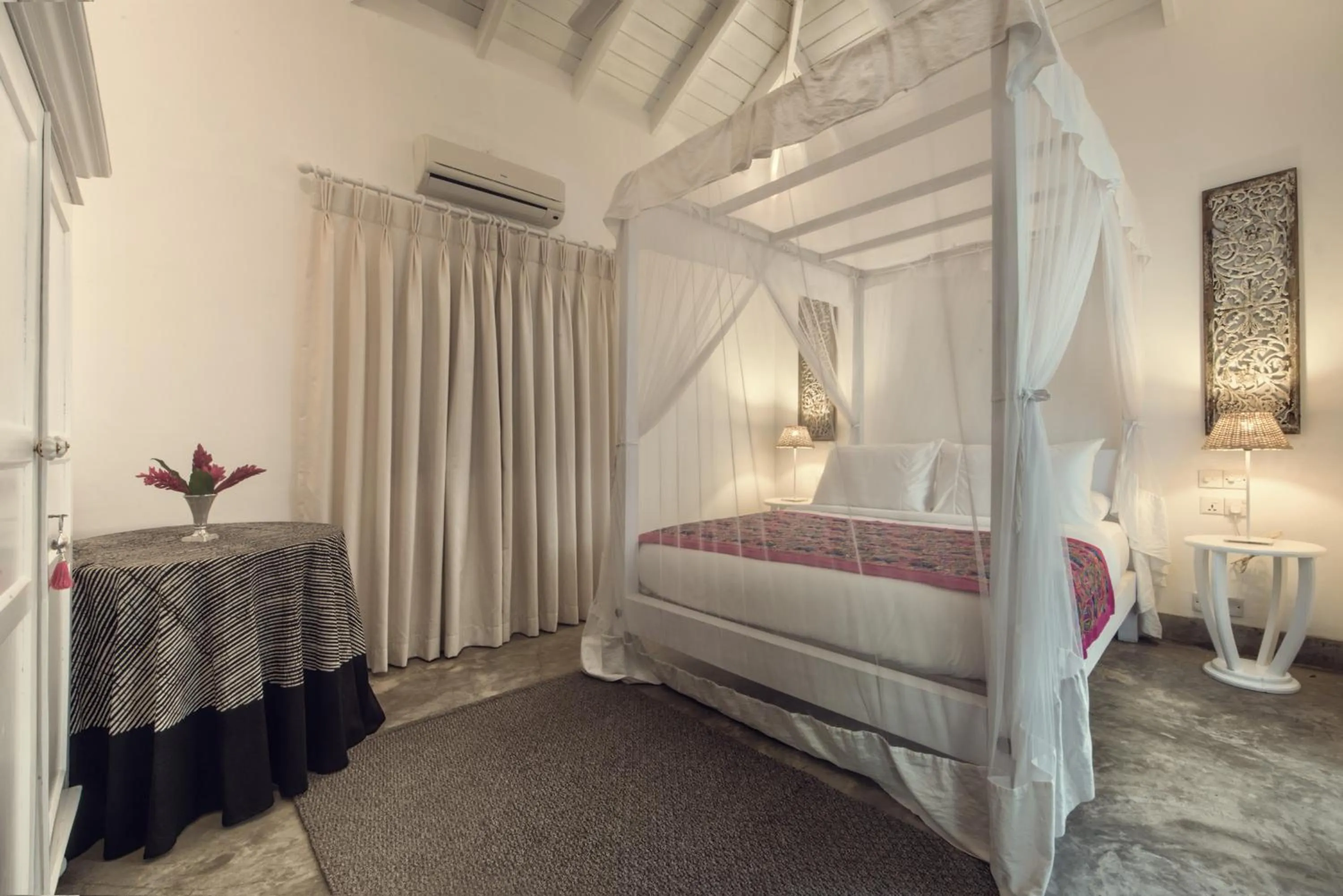 Photo of the whole room, Bed in Taru Villas Mawella - Tangalle