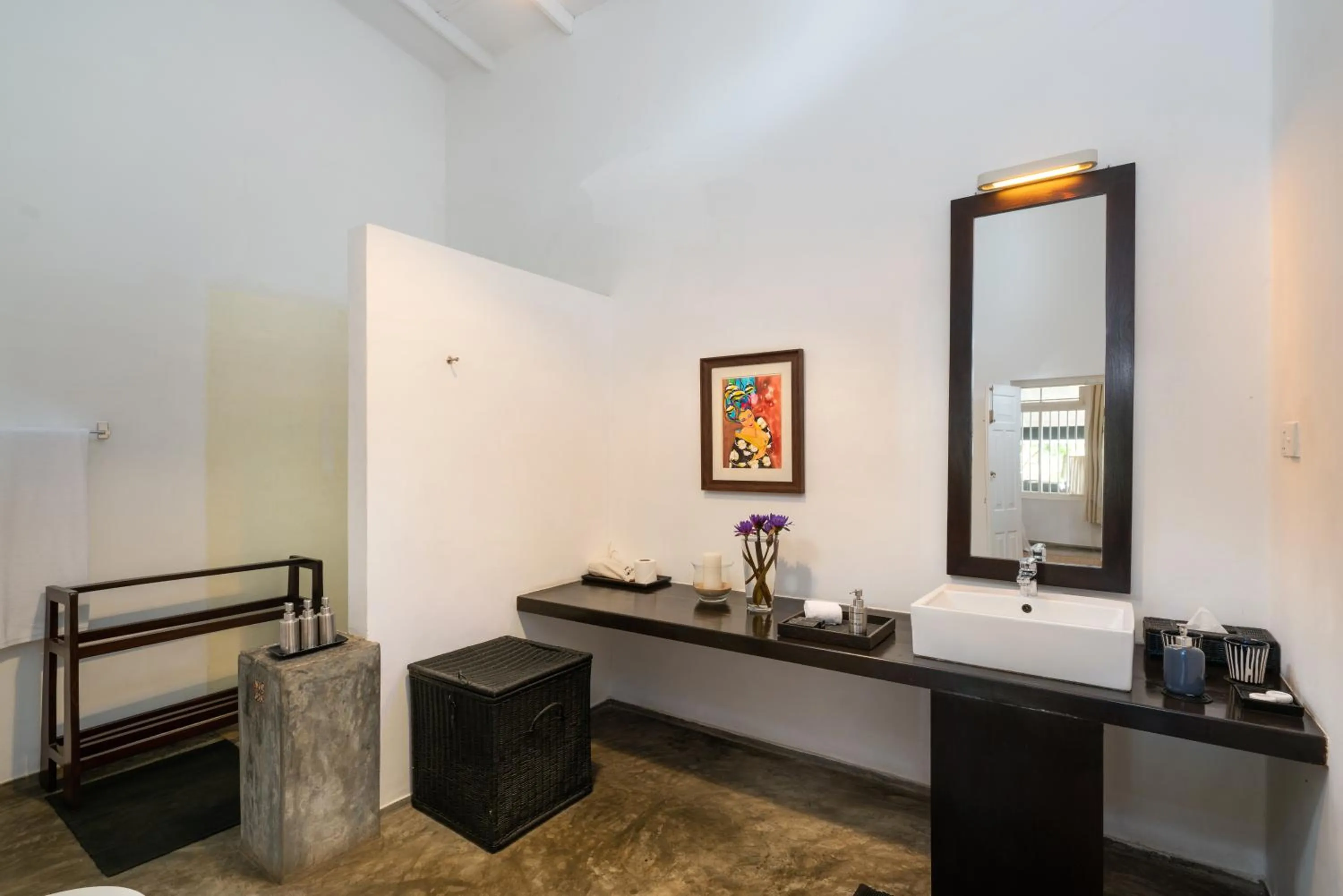 Bathroom in Taru Villas 906 - Hikkaduwa