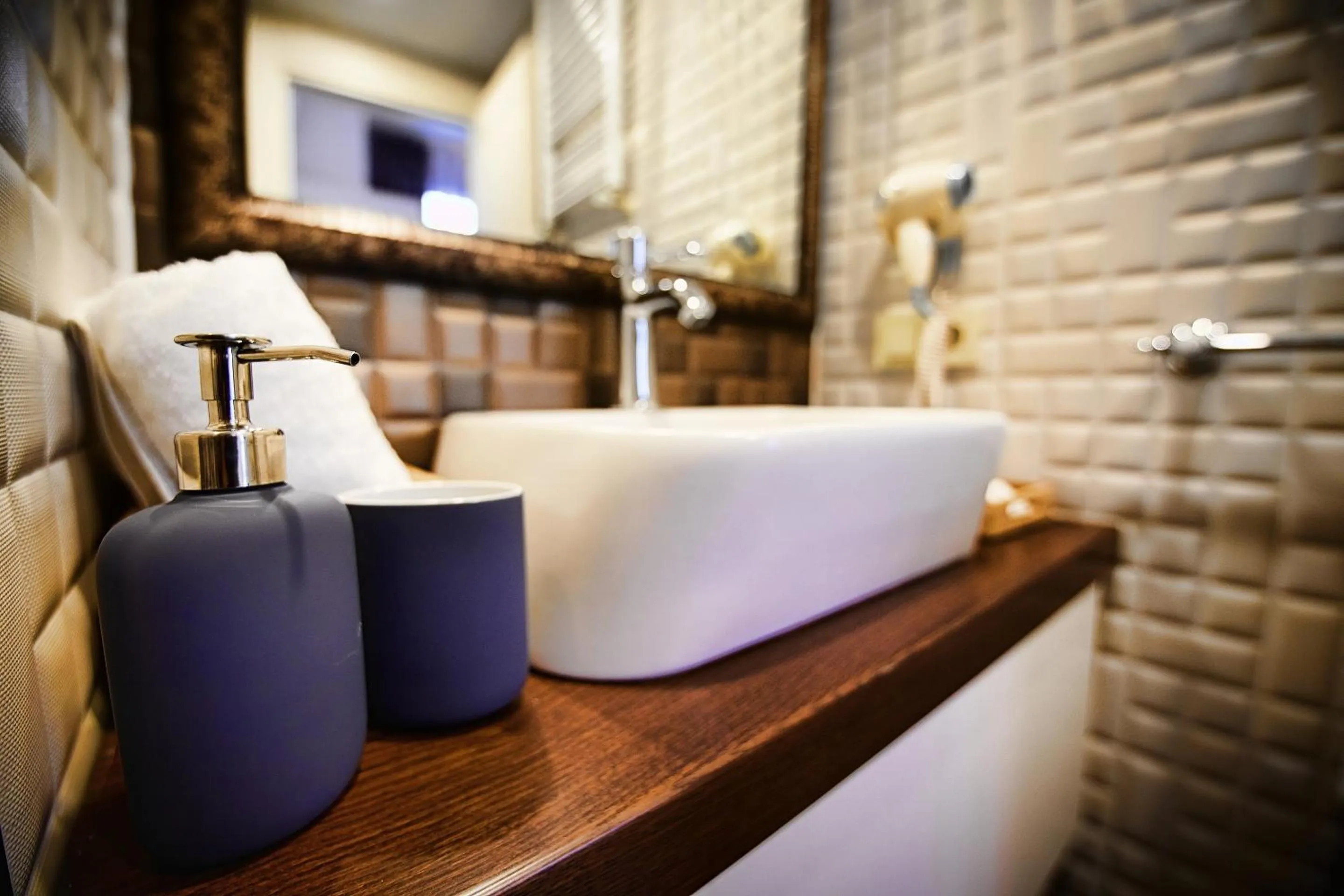 Bathroom in Arart Hotel