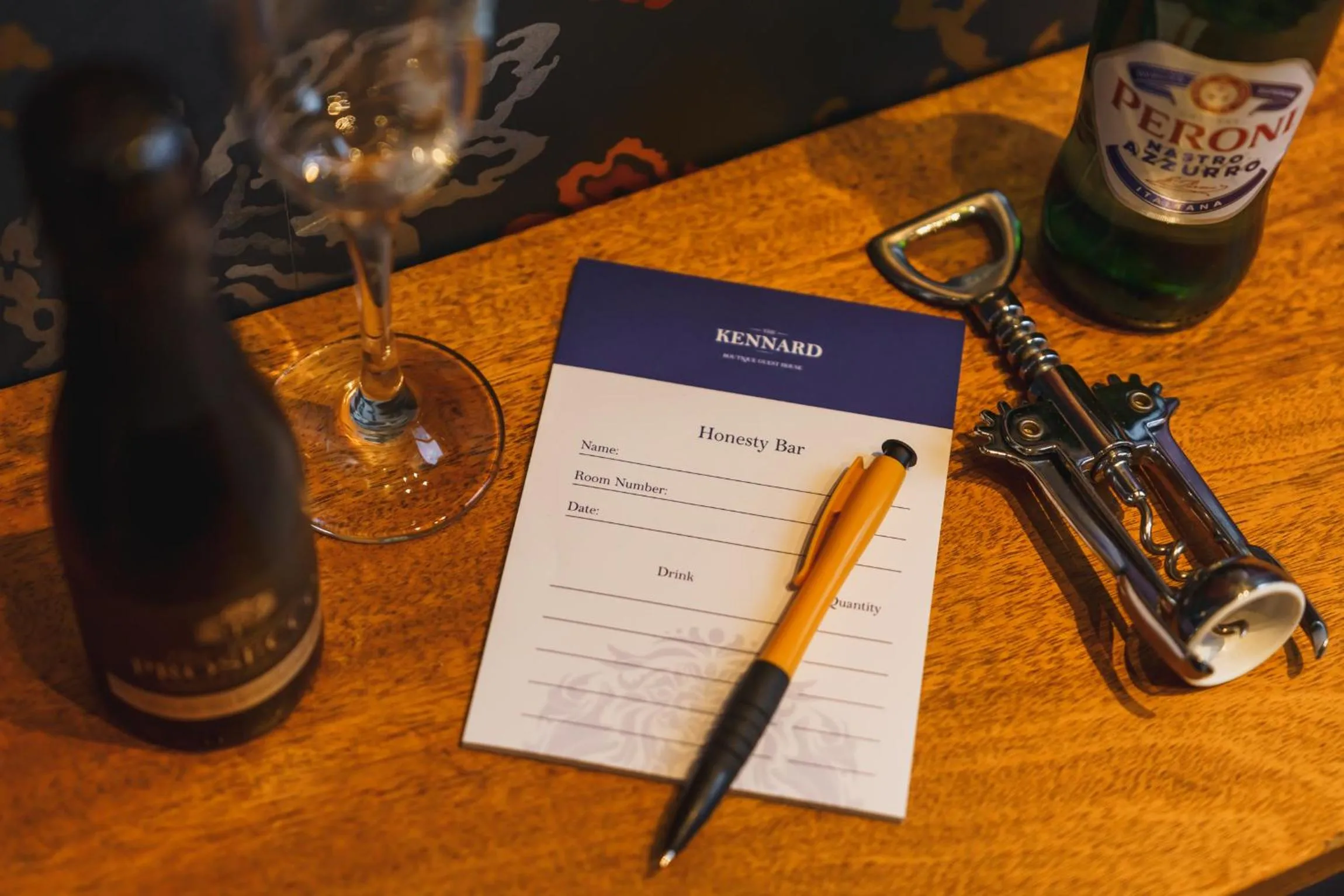 Lounge or bar in The Kennard