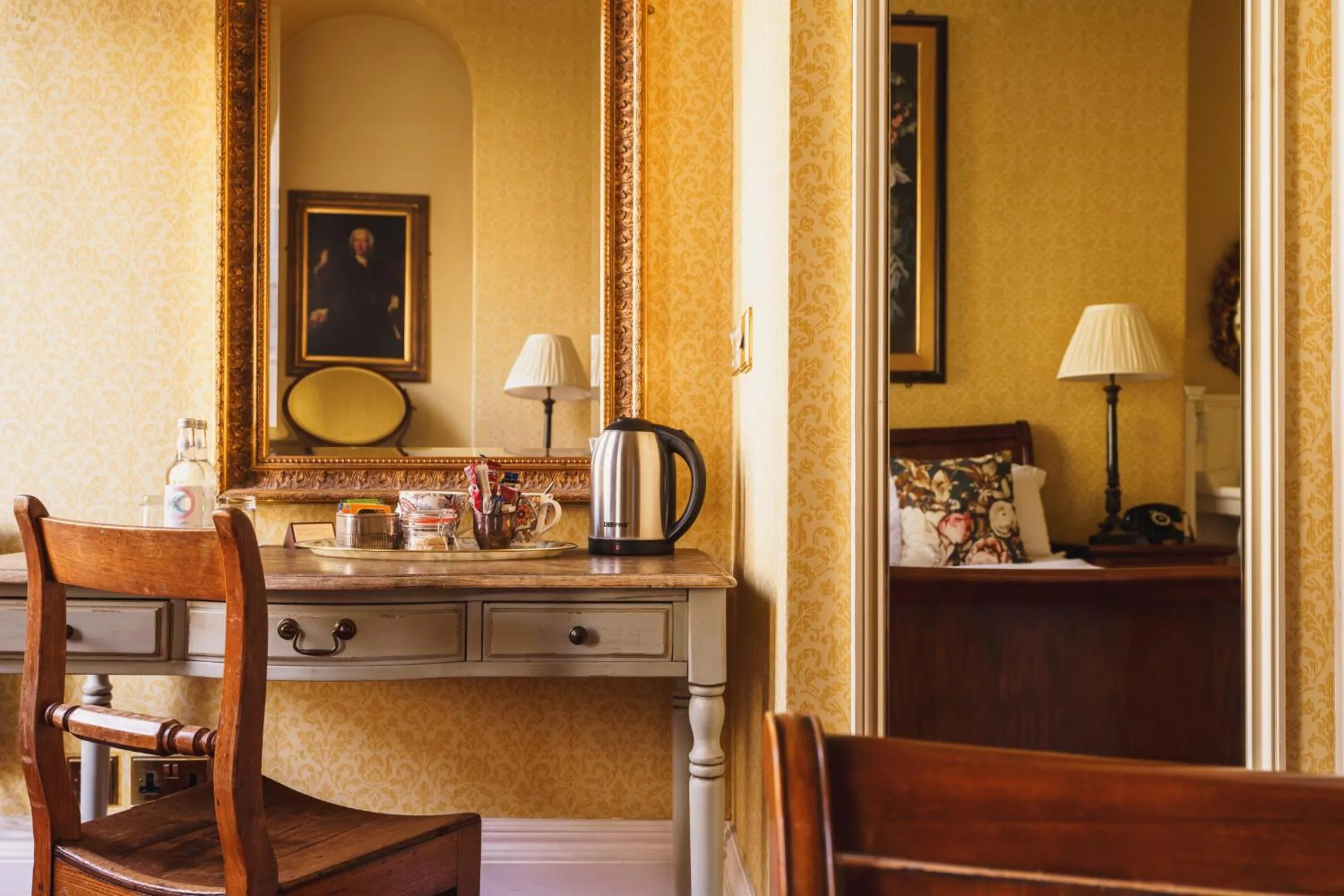 Coffee/tea facilities in The Kennard