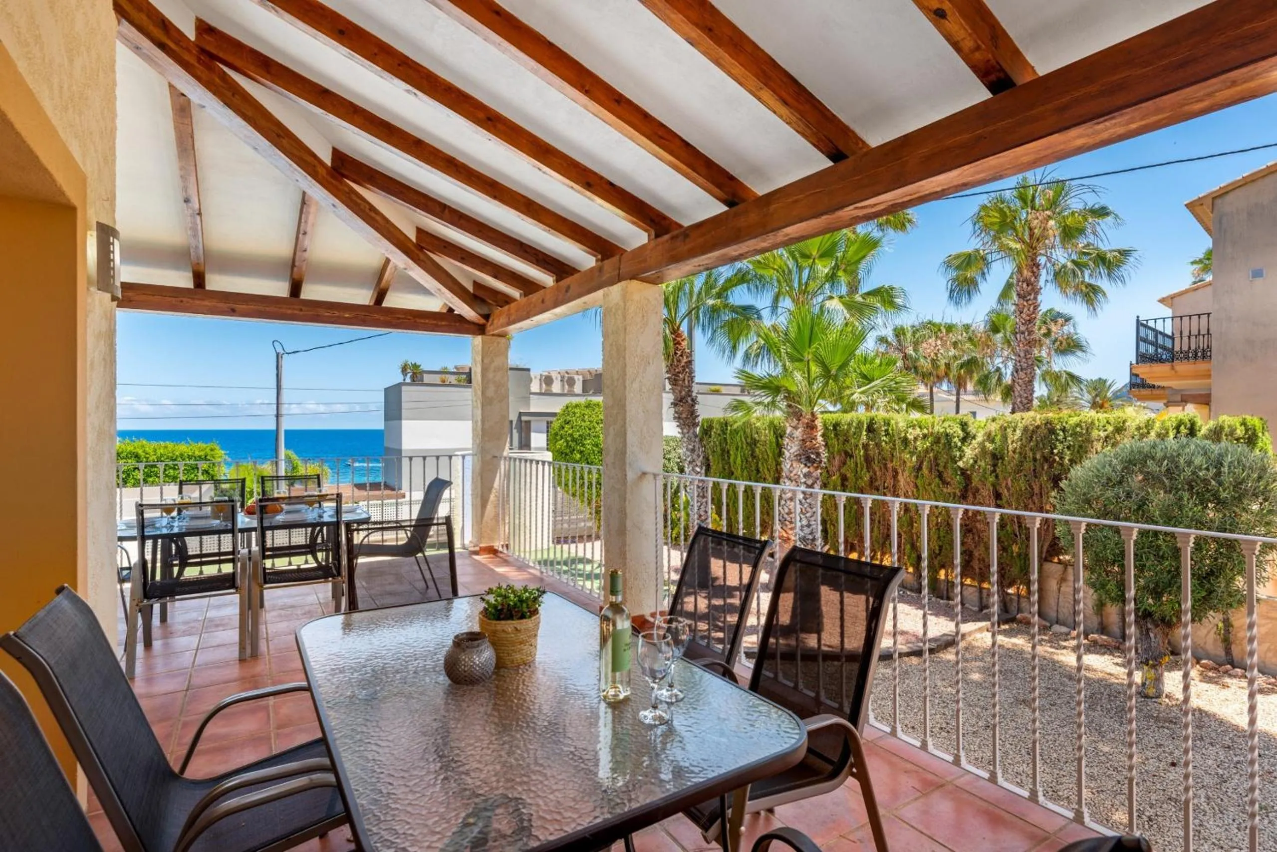 Balcony/Terrace in Villa Dorada - PlusHolidays
