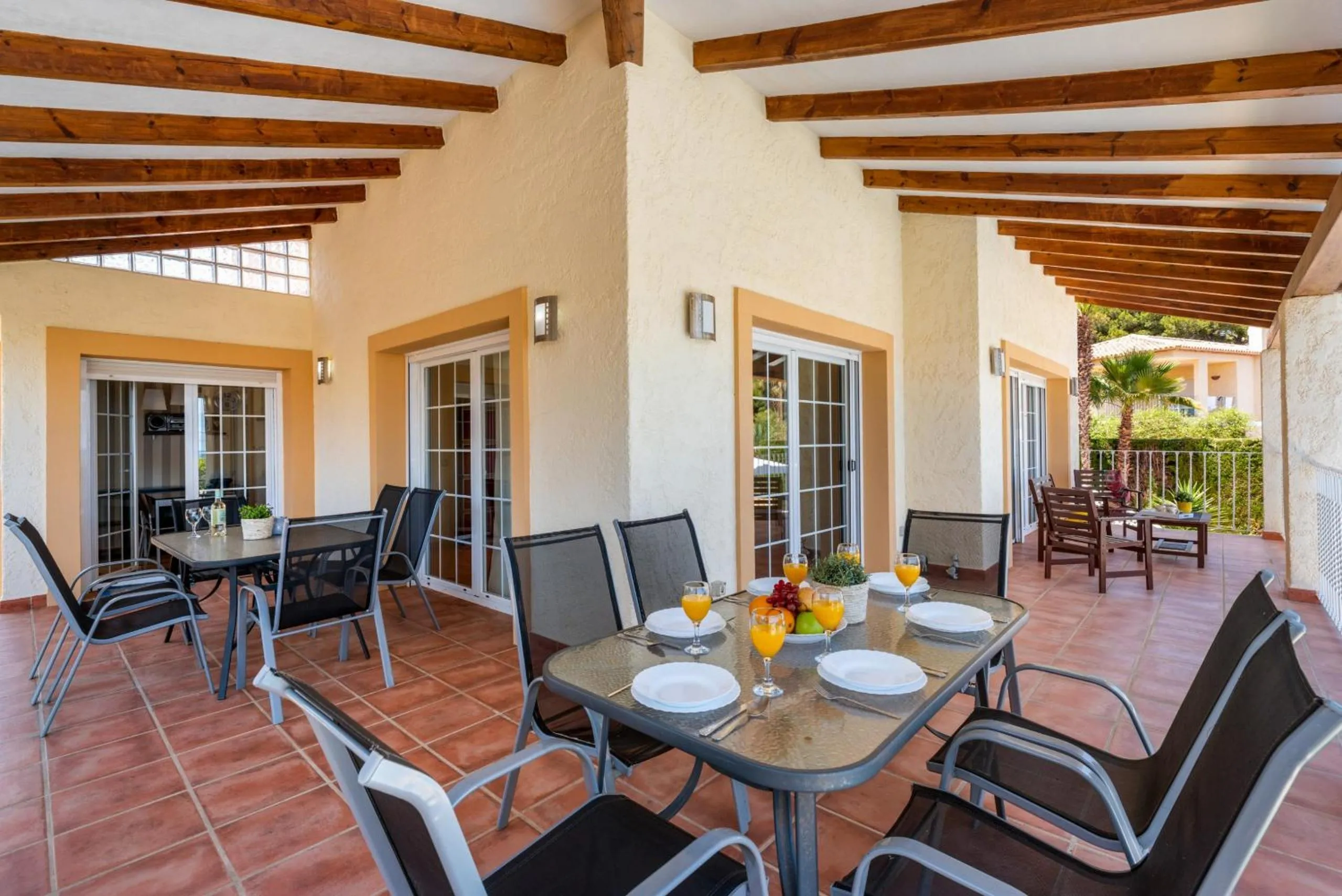 Balcony/Terrace in Villa Dorada - PlusHolidays