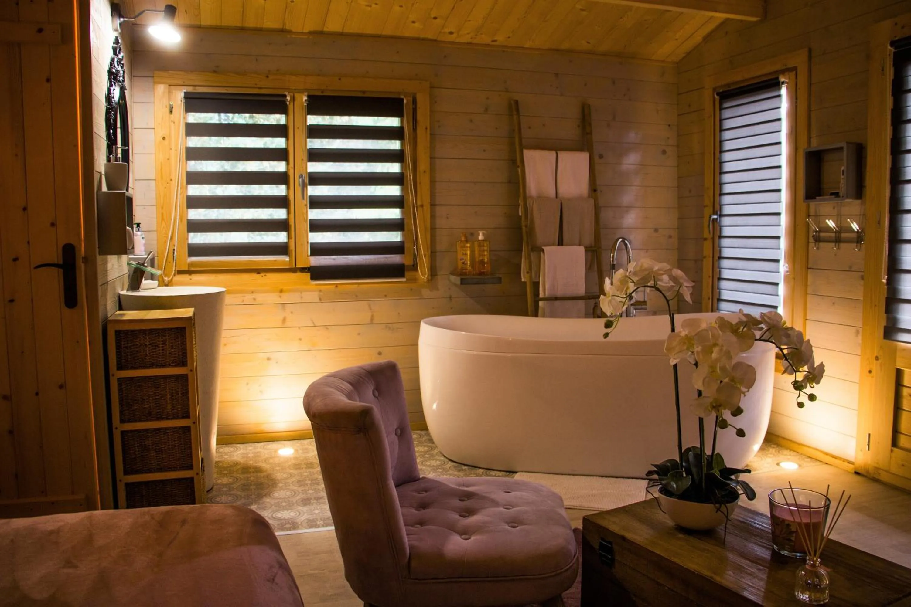 Bath in Home Sweet Home