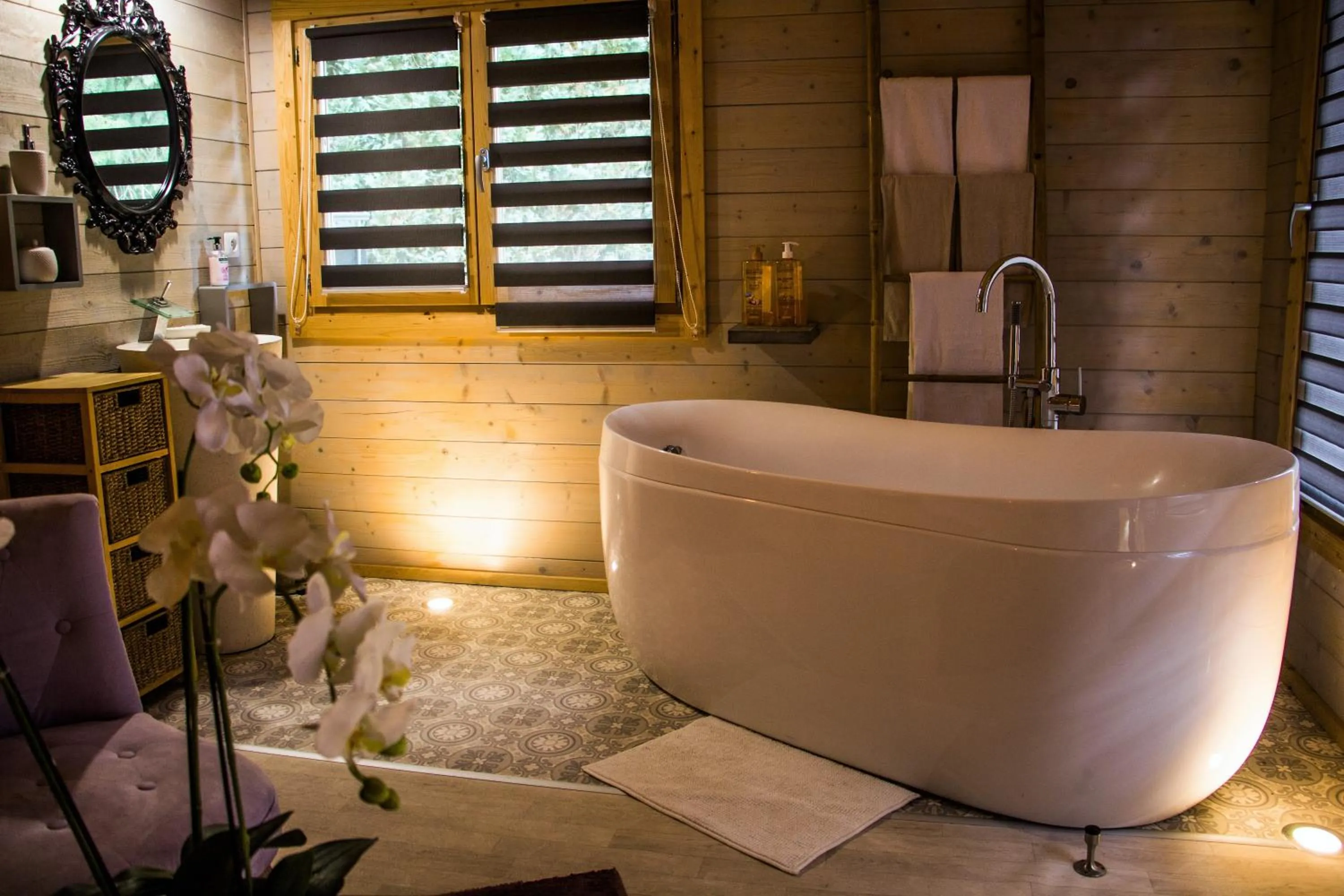 Bath in Home Sweet Home