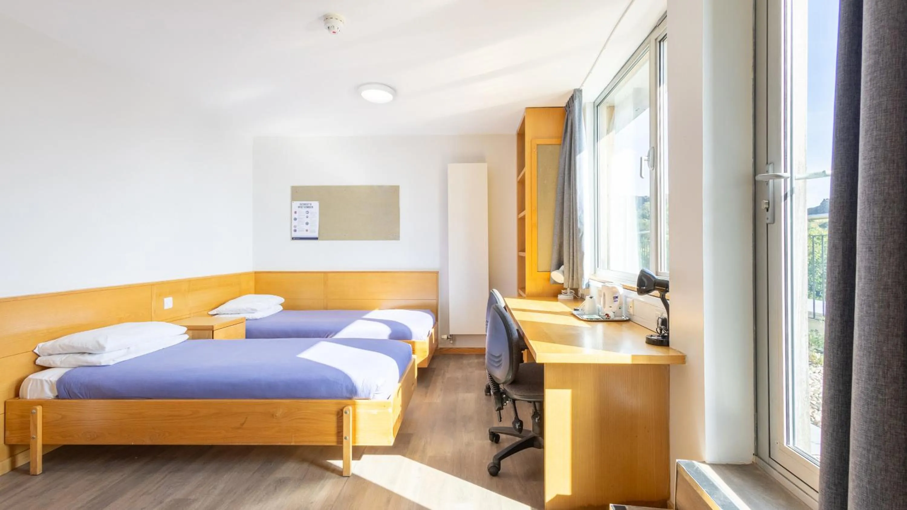 Bedroom in Summer Stays at The University of Edinburgh