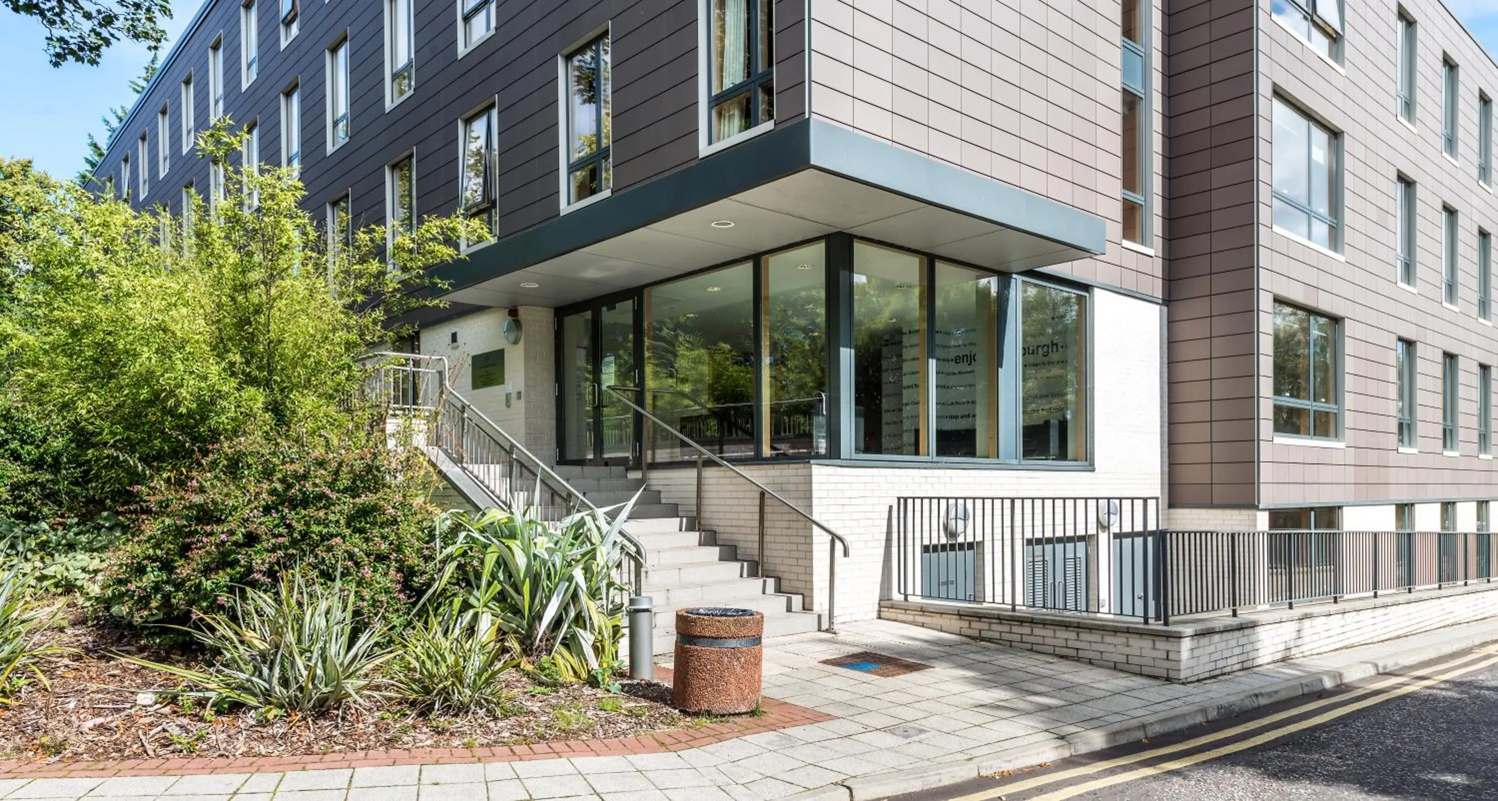 Facade/entrance in Summer Stays at The University of Edinburgh