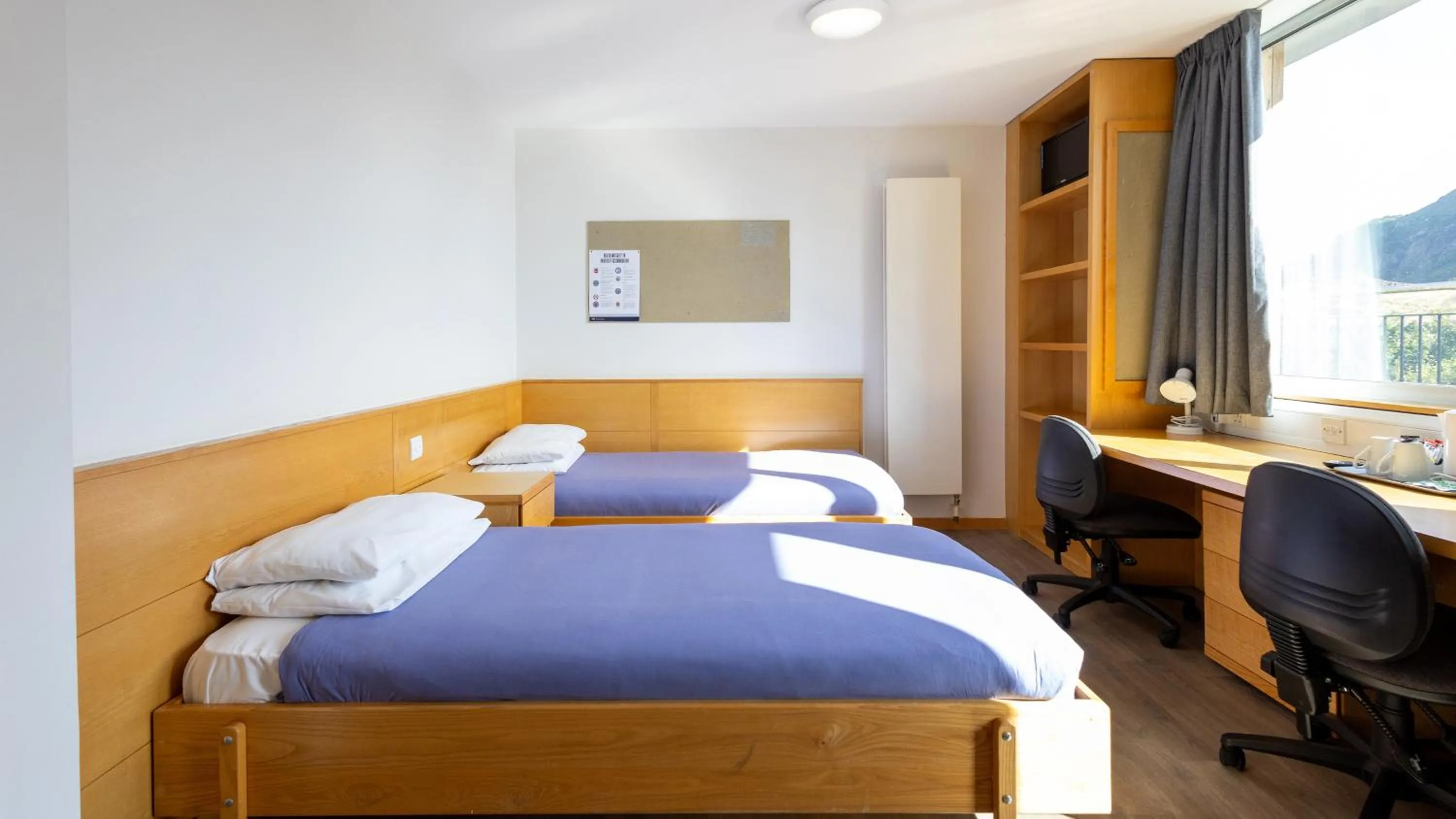 Bedroom in Summer Stays at The University of Edinburgh