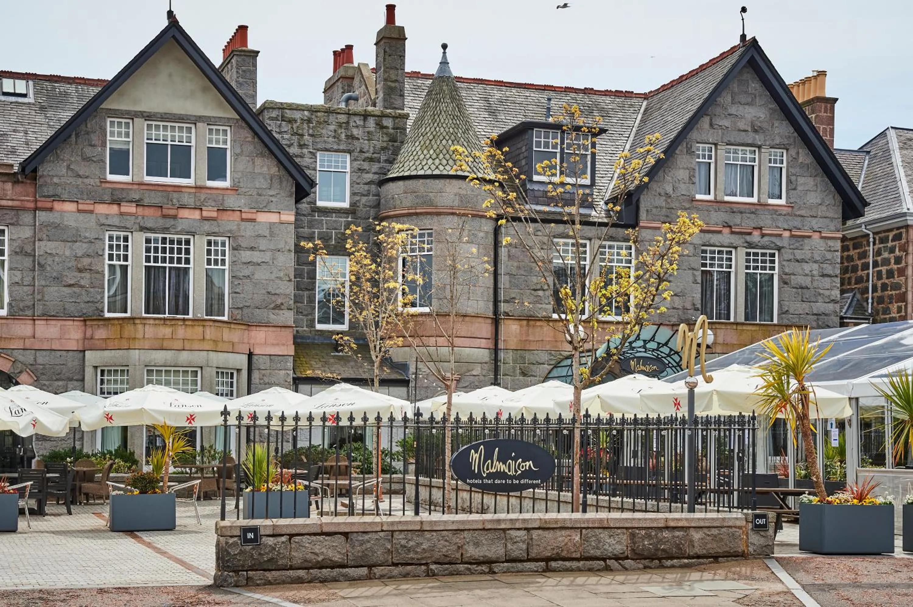 Property building in Malmaison Aberdeen