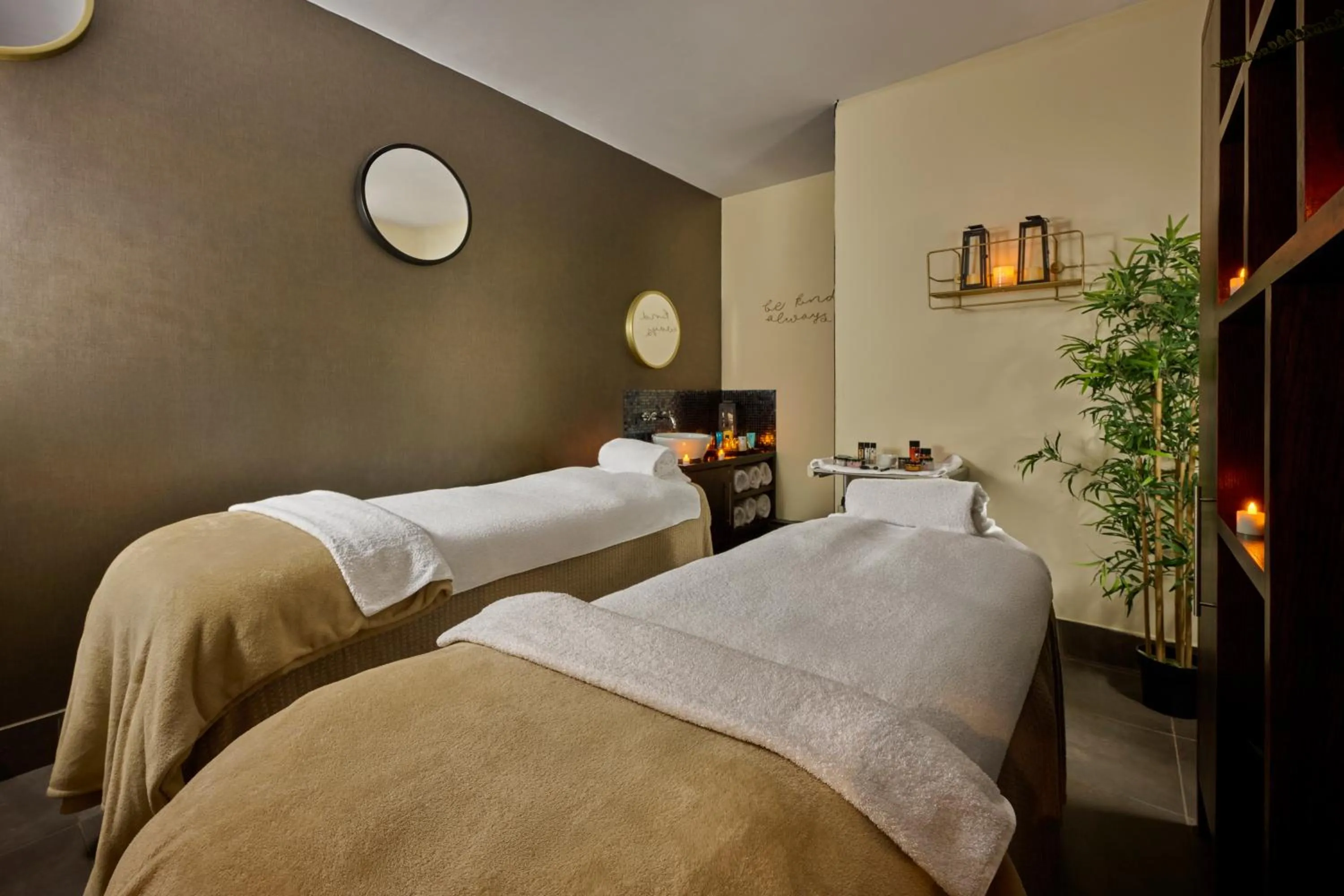 Massage, Bed in Malmaison Aberdeen