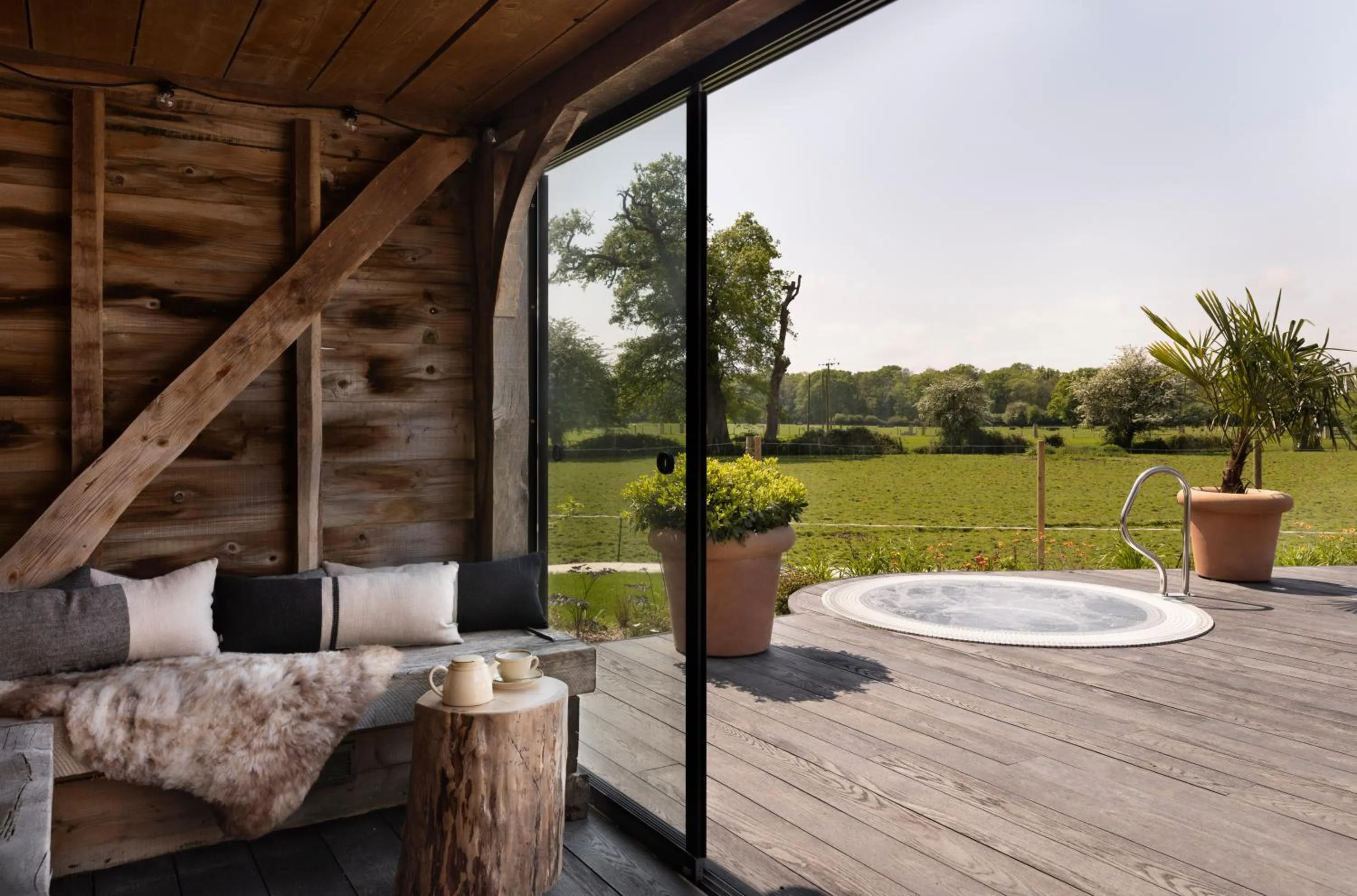 Hot Tub in New Park Manor Hotel