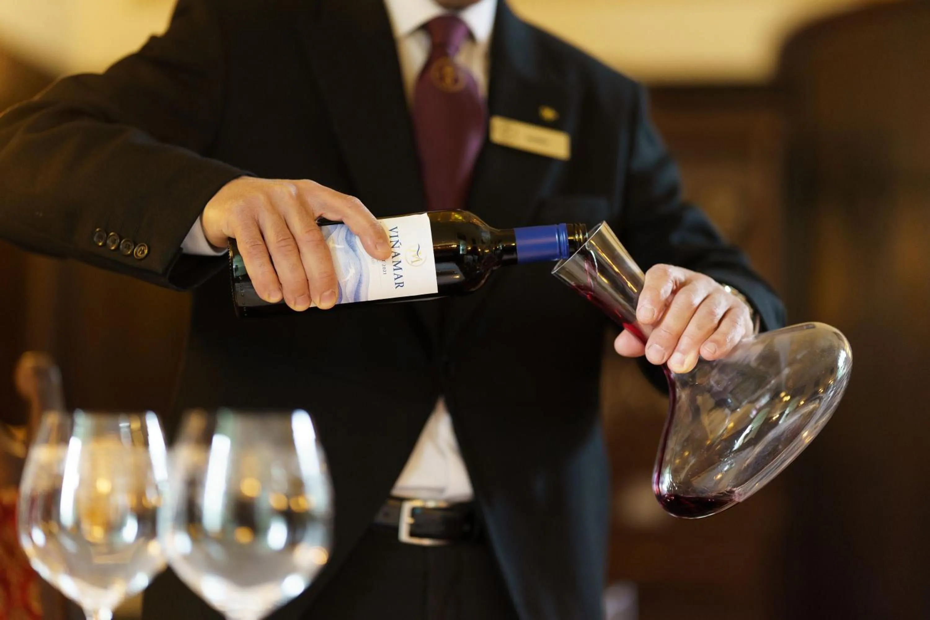 Dinner in Thornbury Castle - A Relais & Chateaux Hotel