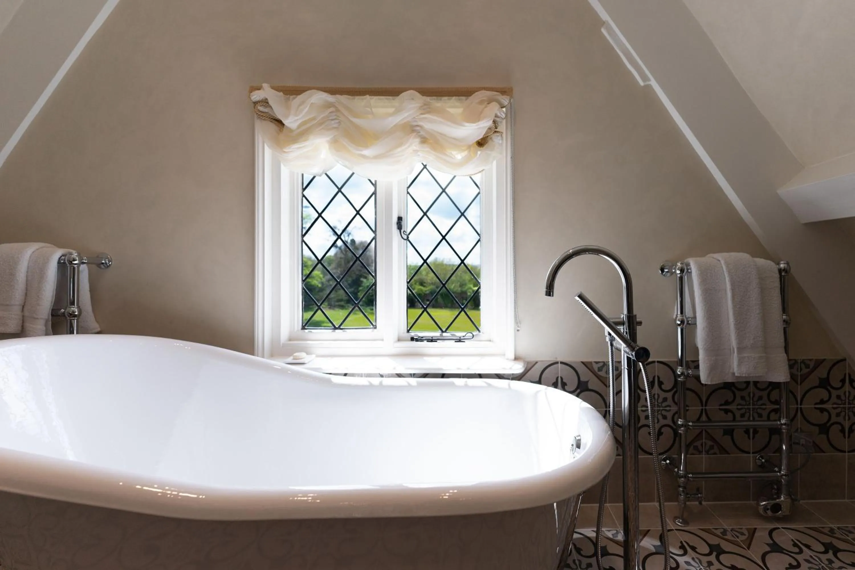 Bathroom in Thornbury Castle - A Relais & Chateaux Hotel