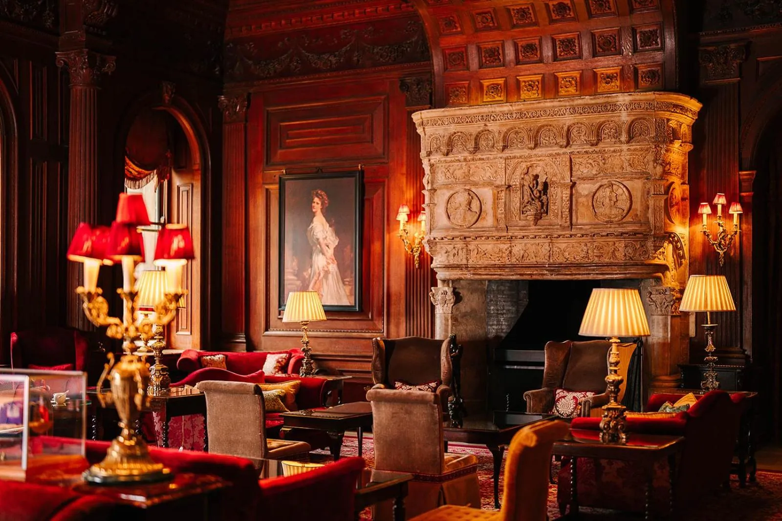 Lounge or bar in Cliveden House - an Iconic Luxury Hotel