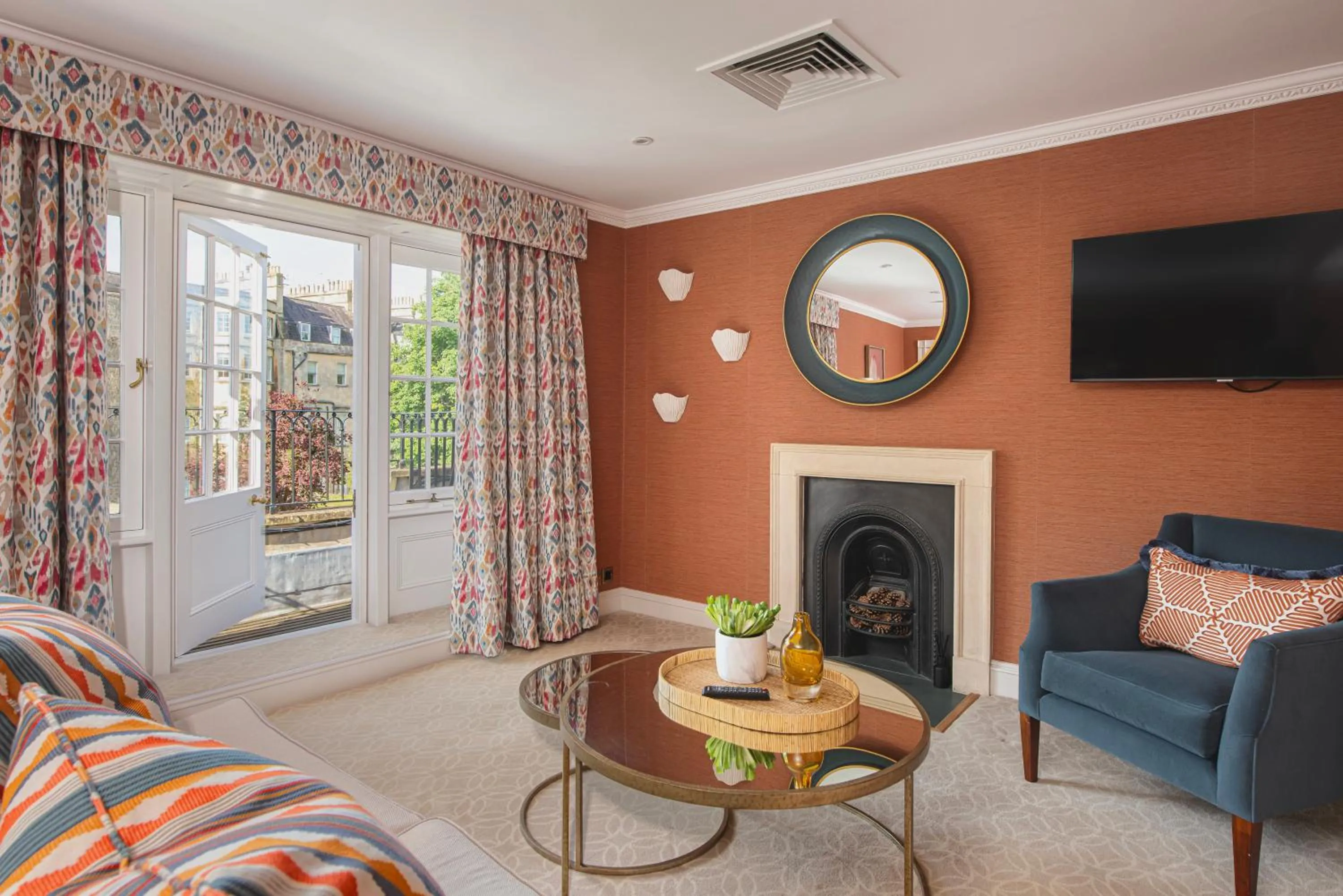 Living room in The Royal Crescent Hotel & Spa