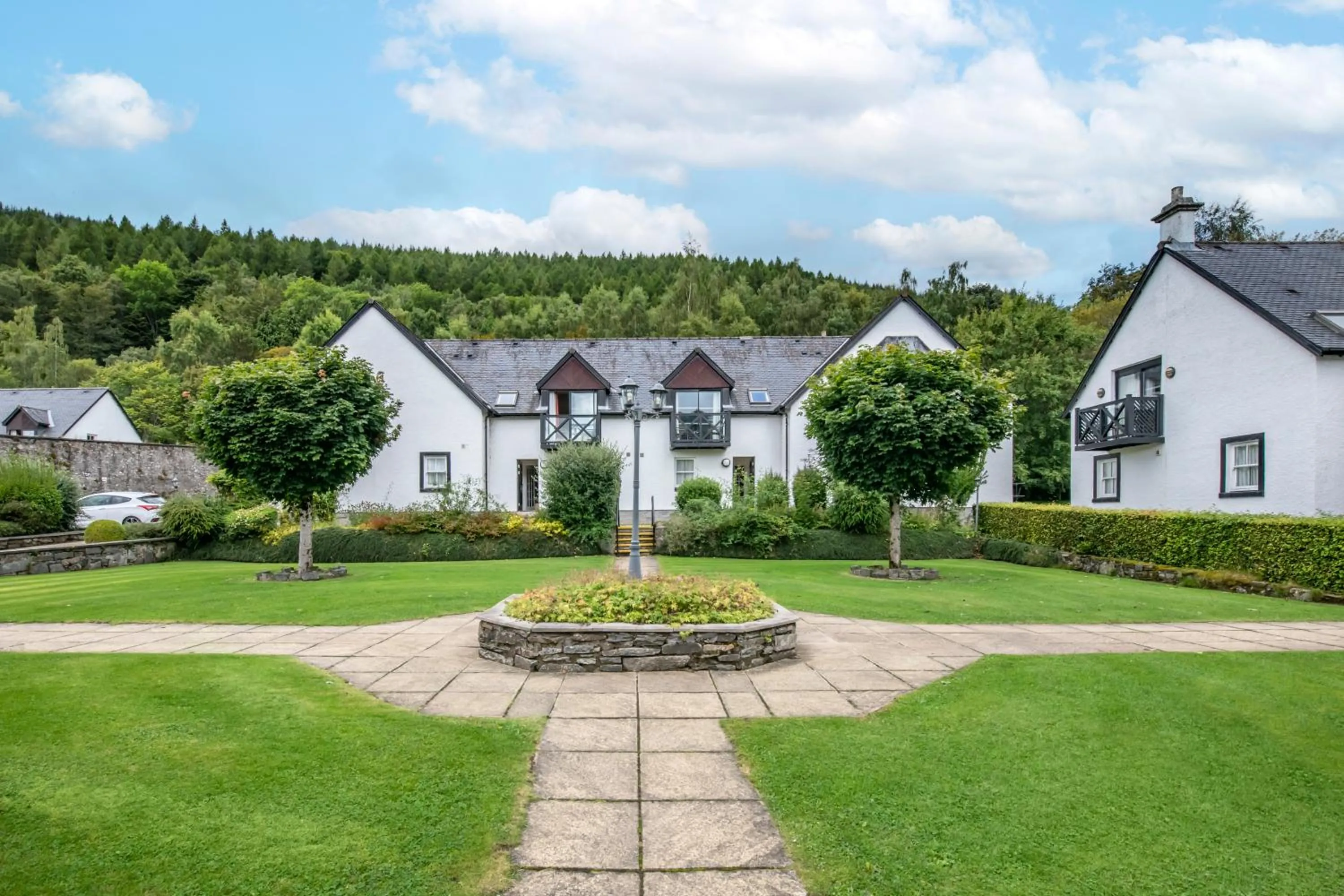 Property building in The Kenmore Club