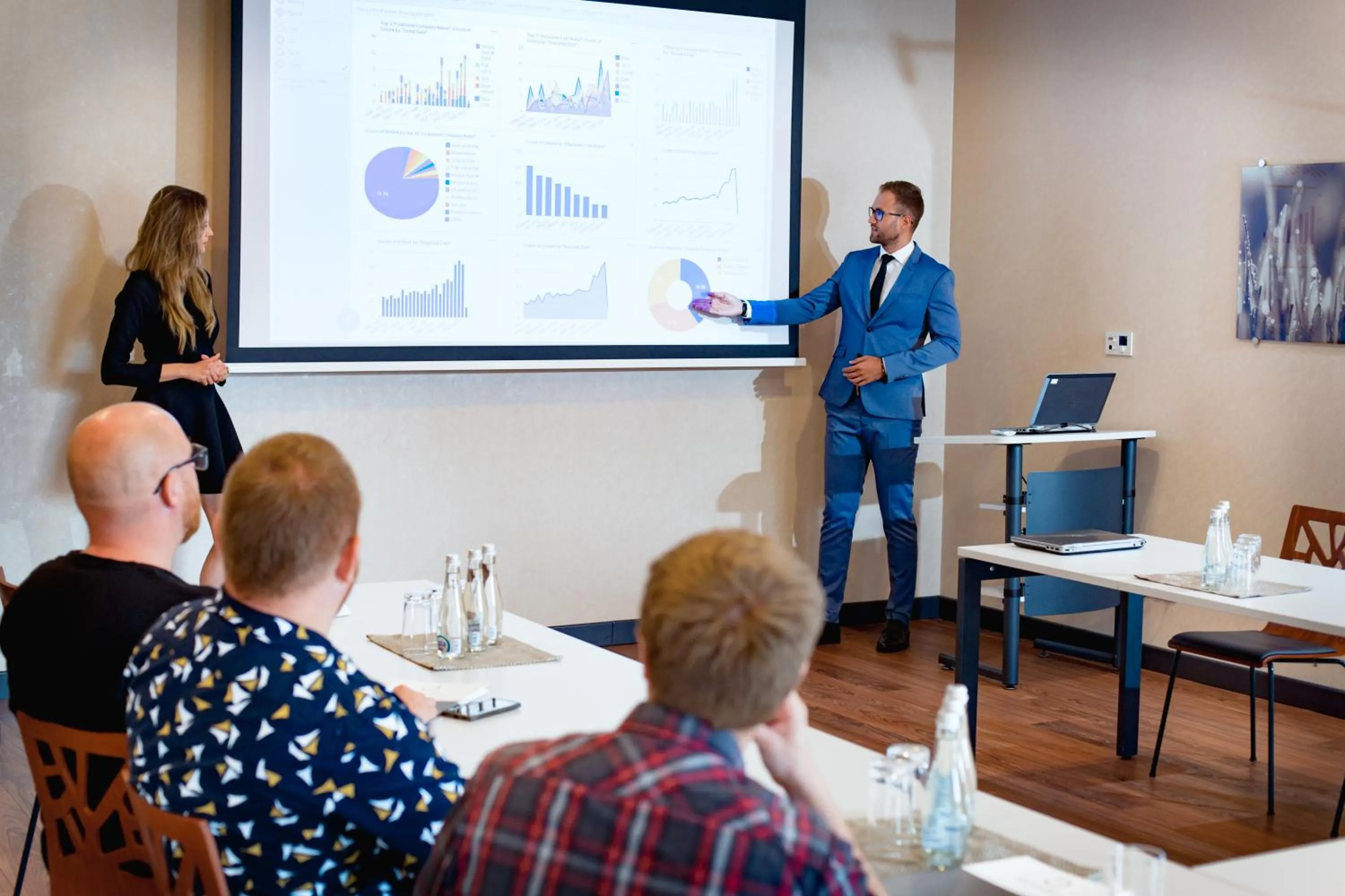 TV and multimedia in Hotel Rondo