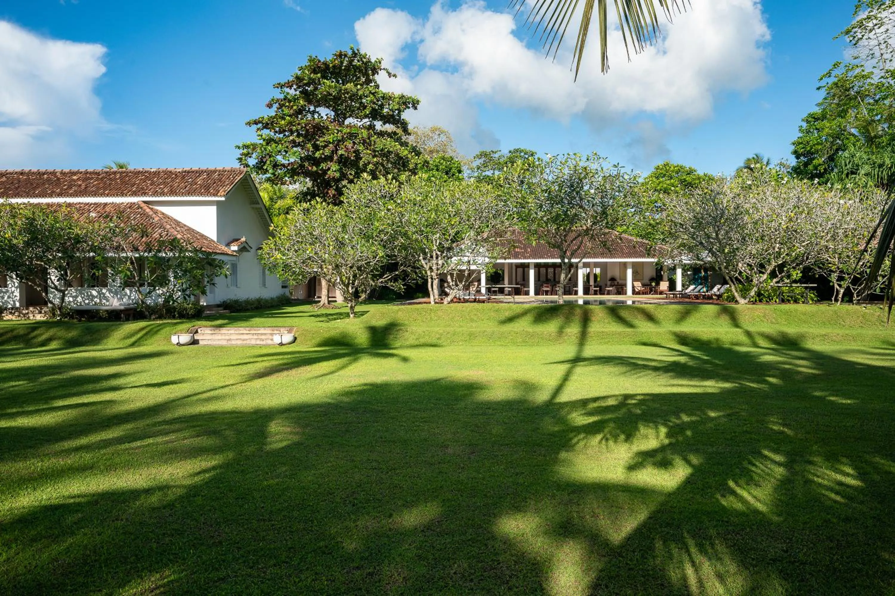 Natural landscape in Nyne Hotels Rock Villa - Bentota