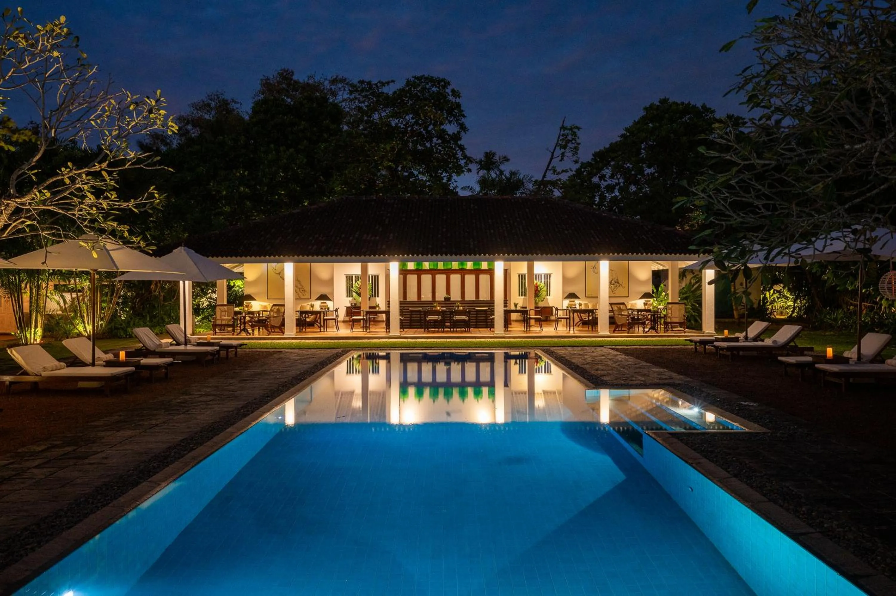 Night in Nyne Hotels Rock Villa - Bentota
