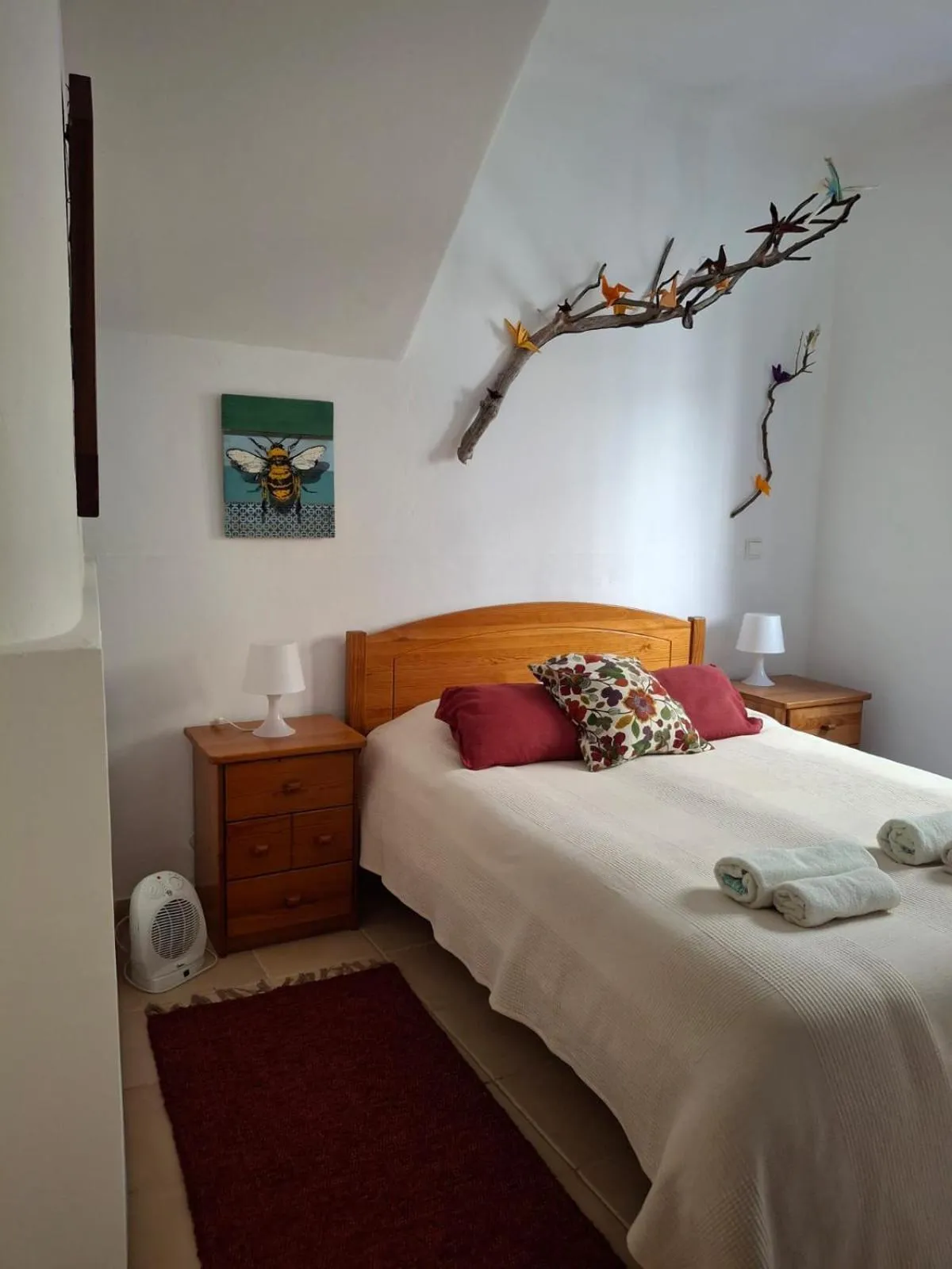 Photo of the whole room, Bed in Olive Hostel Lagos