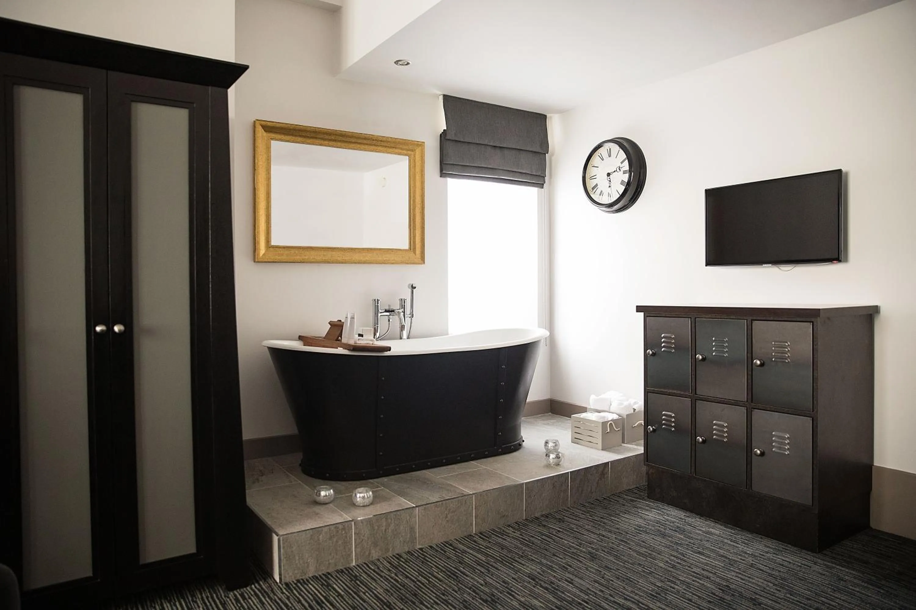 Bath in Malmaison Oxford