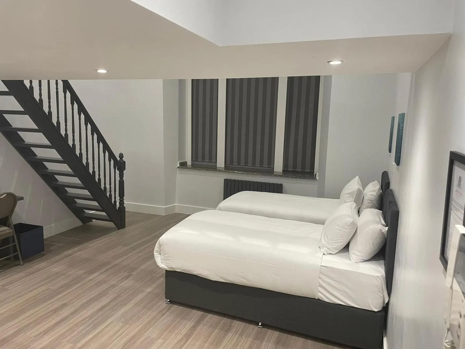 Bedroom, Bed in MSK Superior