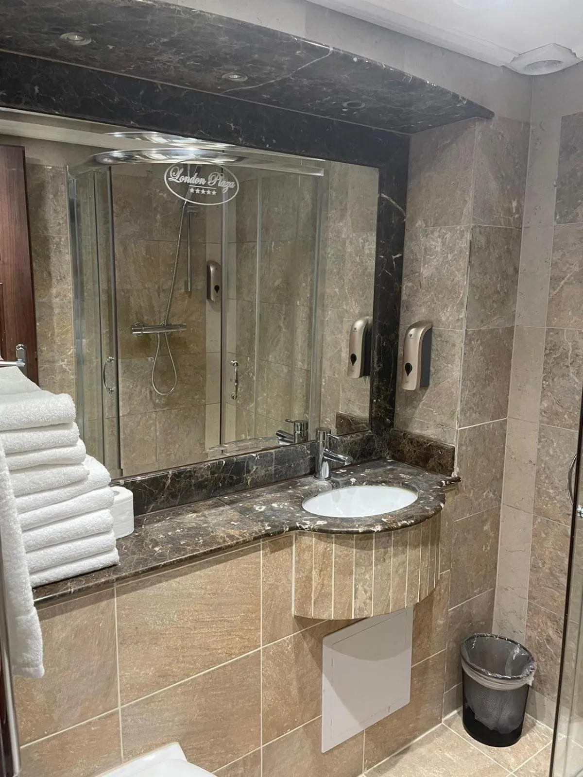 Bathroom in MSK Superior