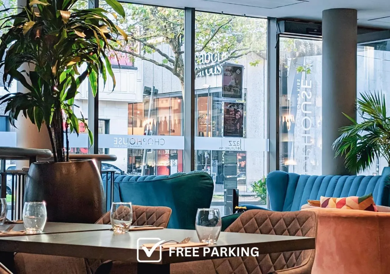 Restaurant/places to eat in Future Inn Bristol