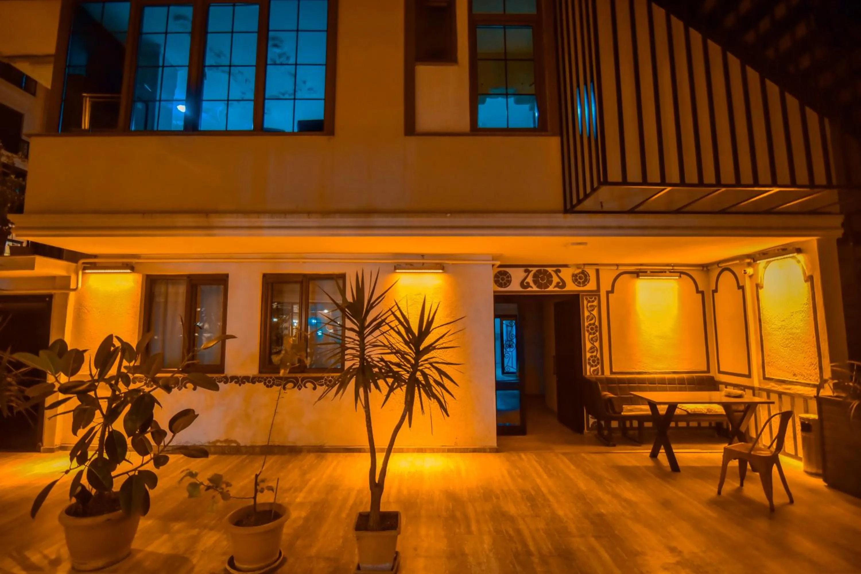 Property building in Parfe Apart