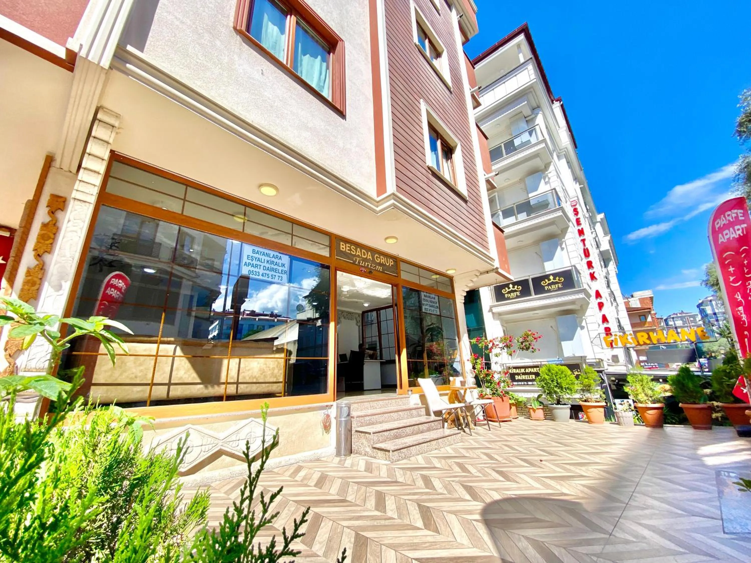 Property building in Parfe Apart