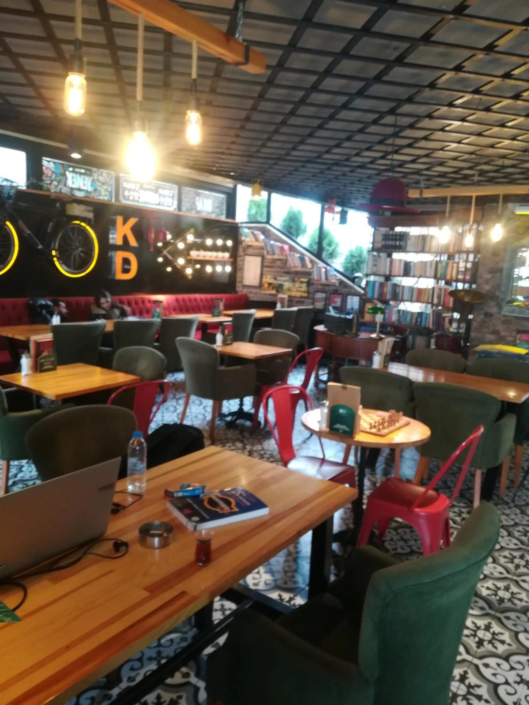 Restaurant/places to eat in Parfe Apart