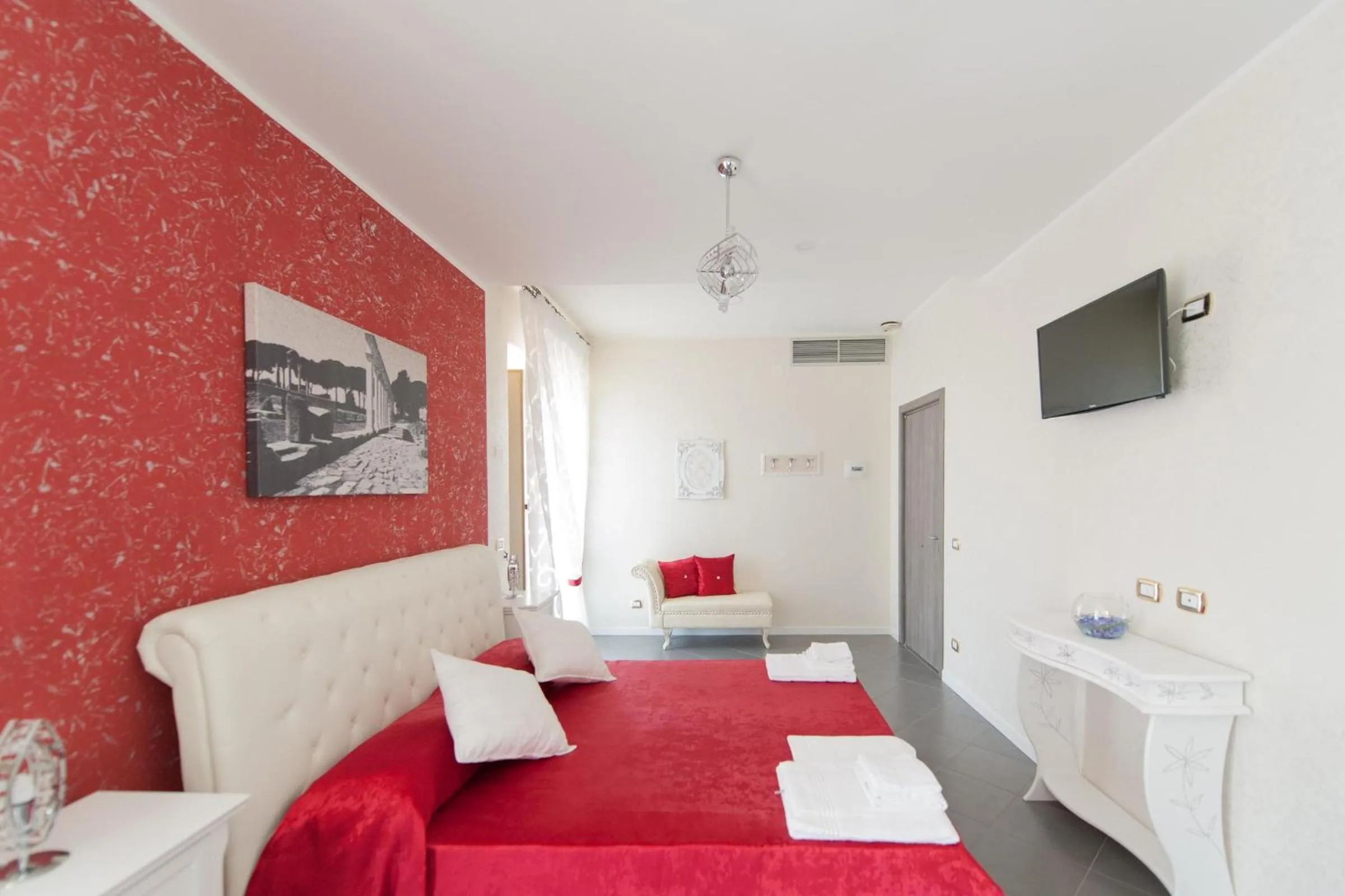 Bedroom, Bed in Il Postiglione Hotel - Sala Ricevimenti Minturno