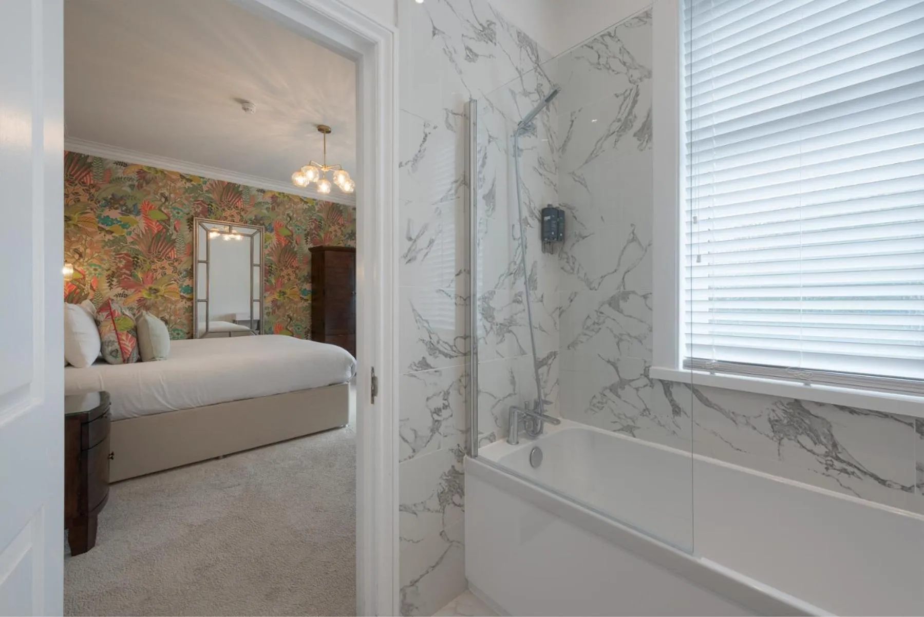 Bed in Florence House Boutique Hotel and Restaurant