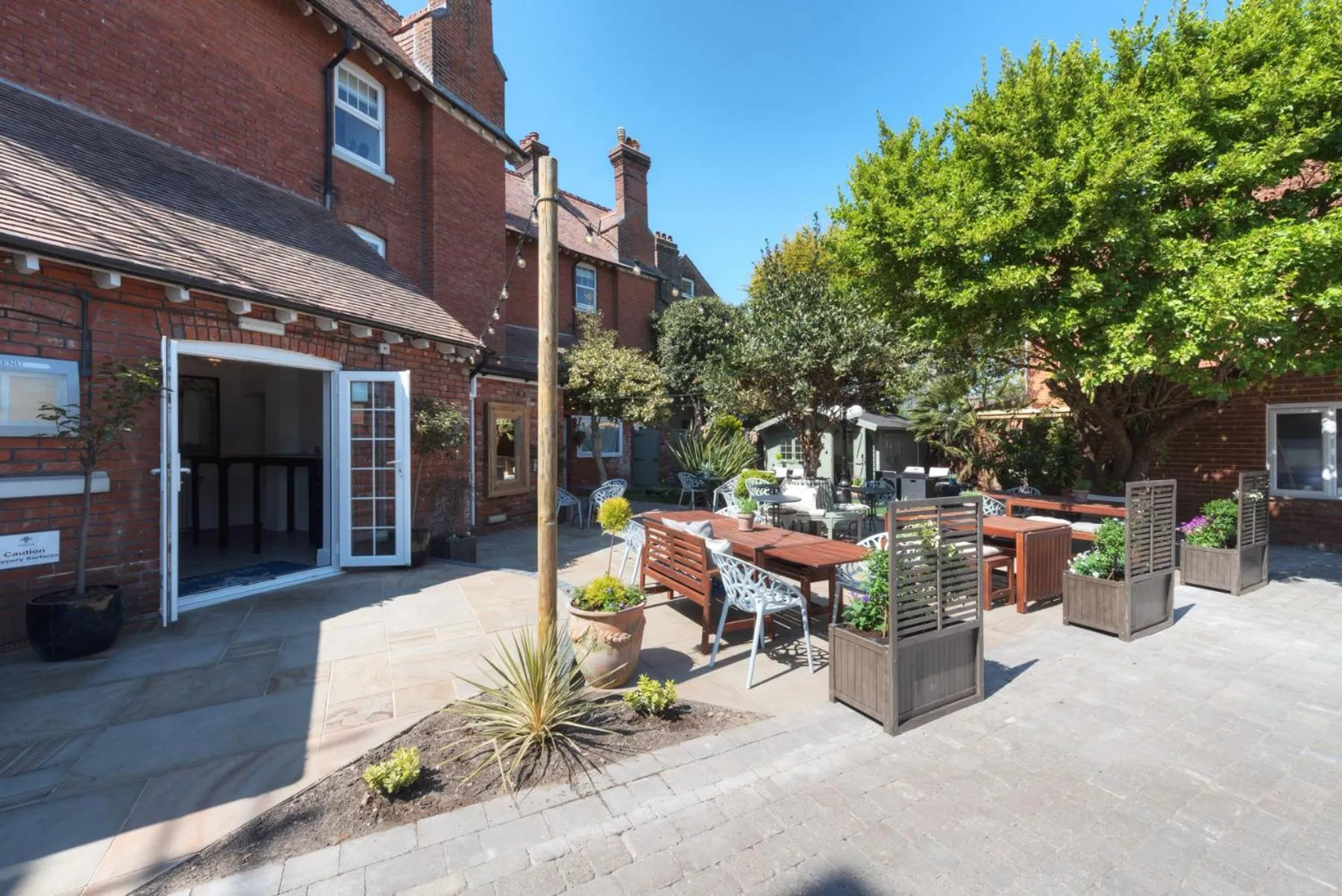 Restaurant/places to eat in Florence House Boutique Hotel and Restaurant