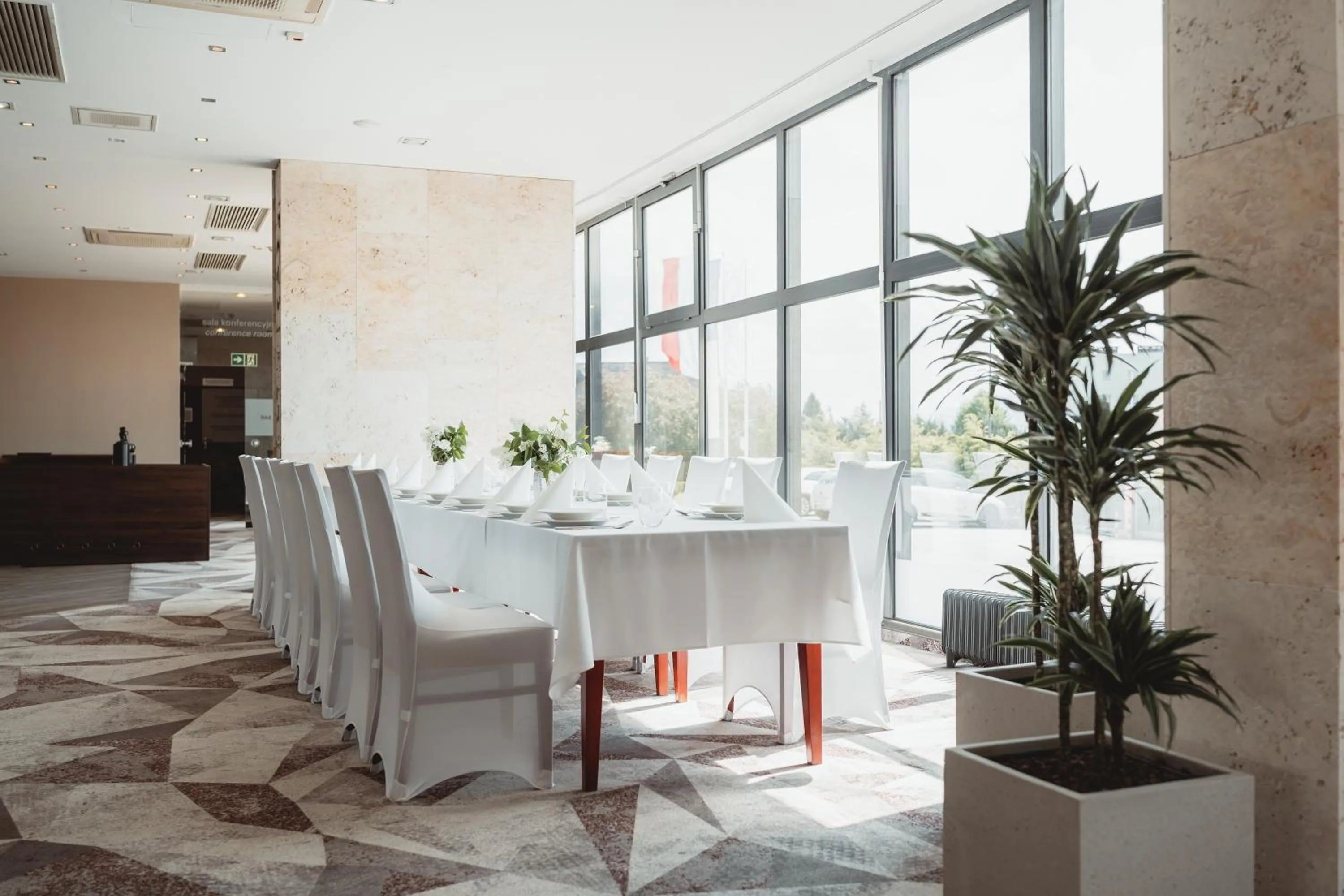 Restaurant/places to eat in Mercure Cieszyn