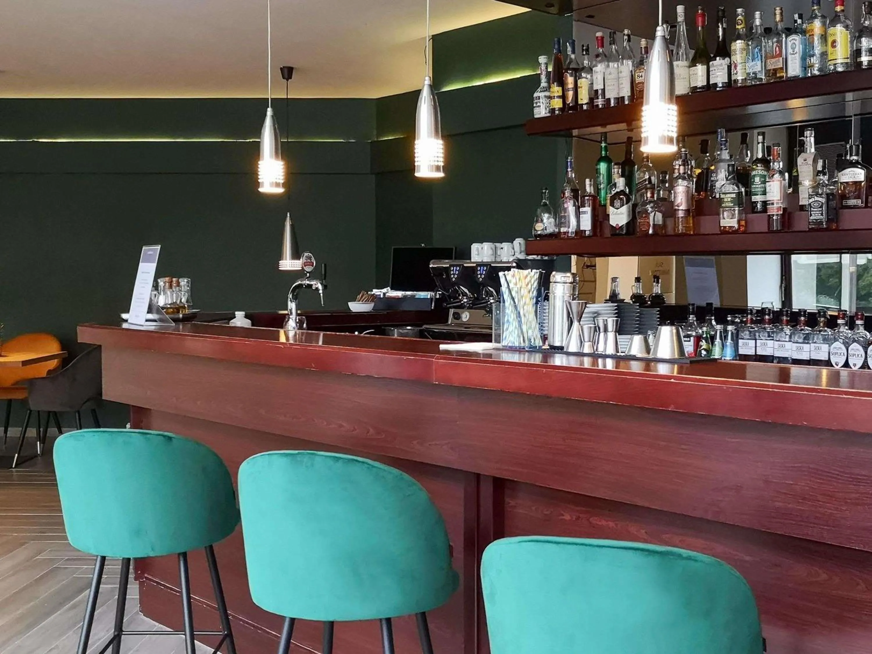 Restaurant/places to eat in Mercure Cieszyn