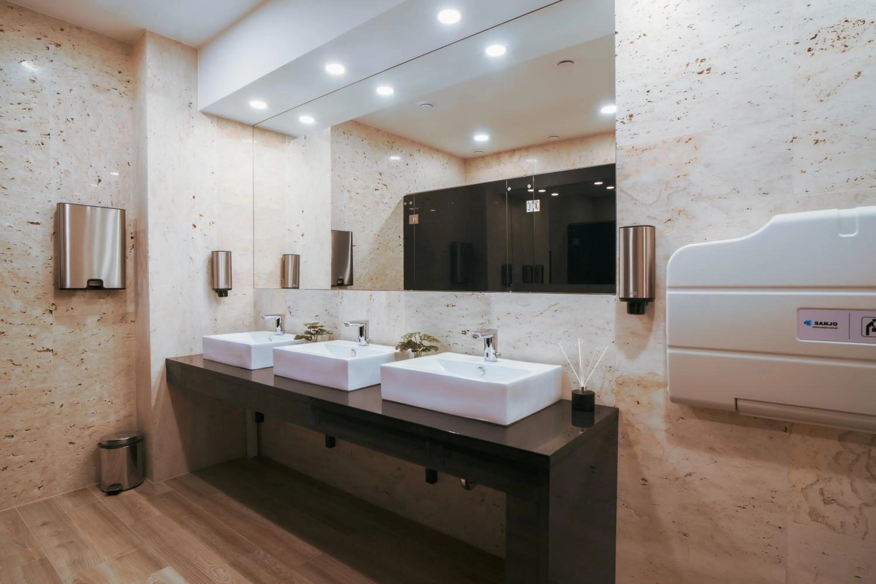 Bathroom in Mercure Cieszyn