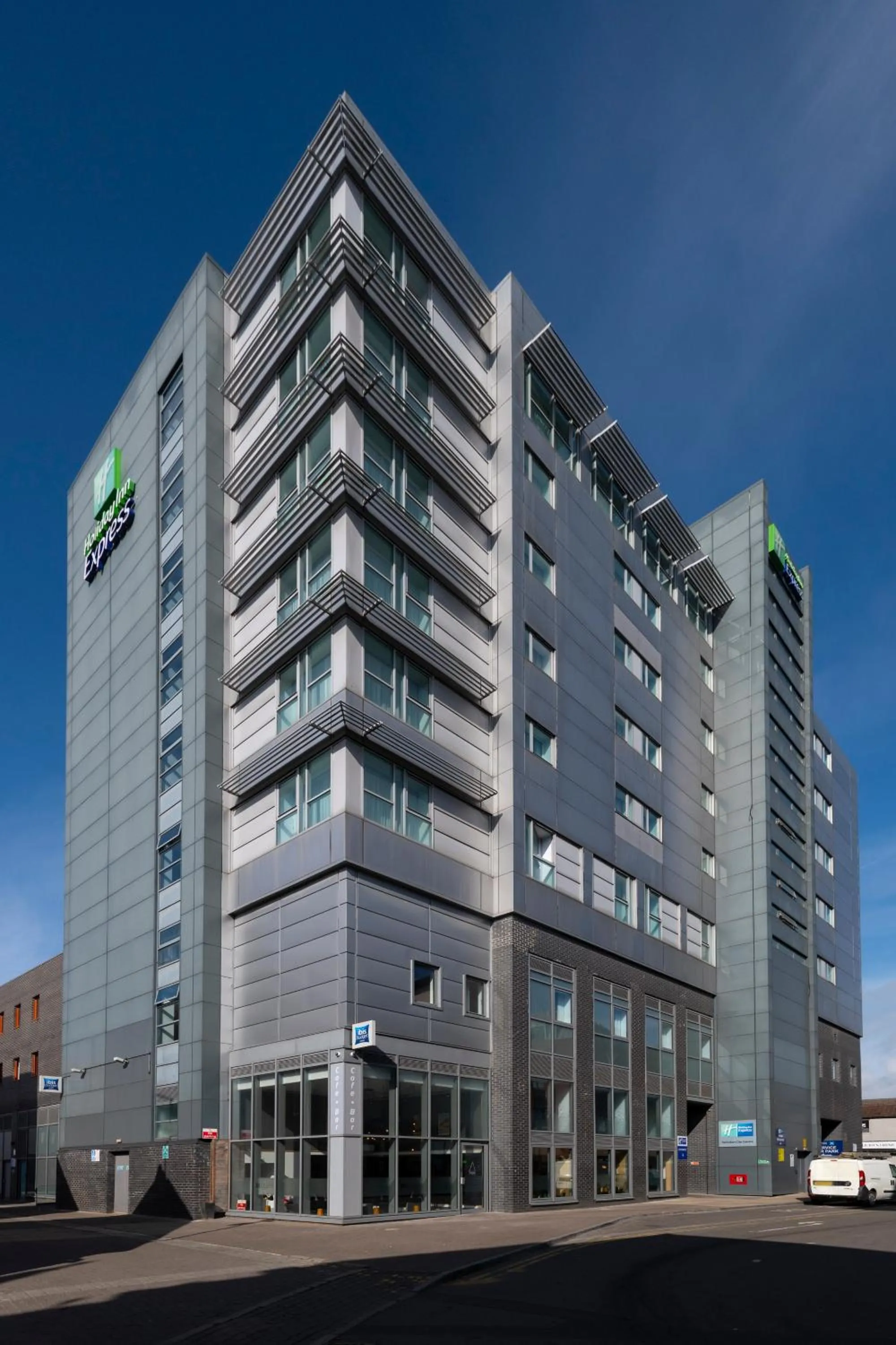Property building in Holiday Inn Express Swindon City Centre by IHG