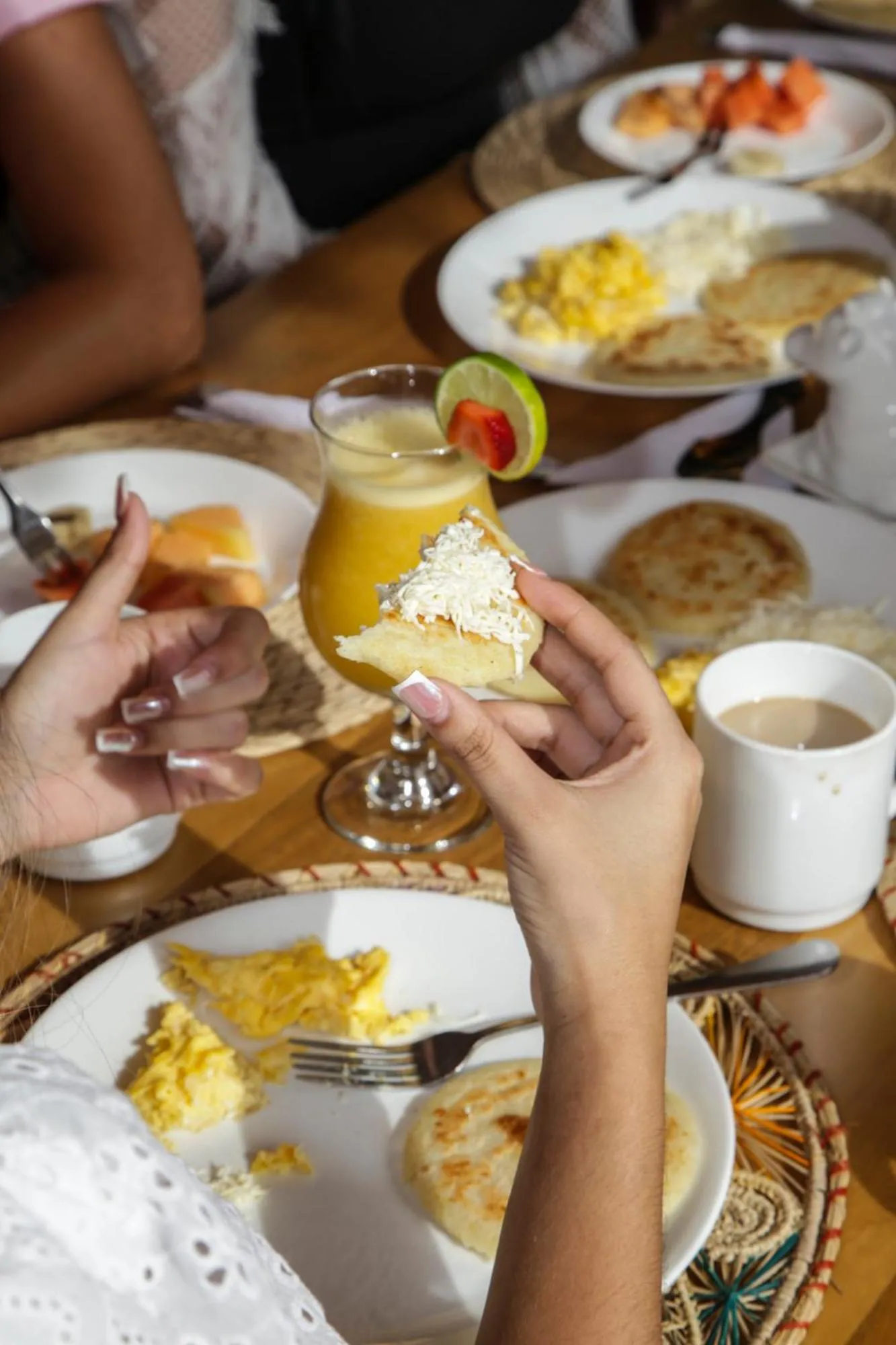 Breakfast in Villa Tayrona