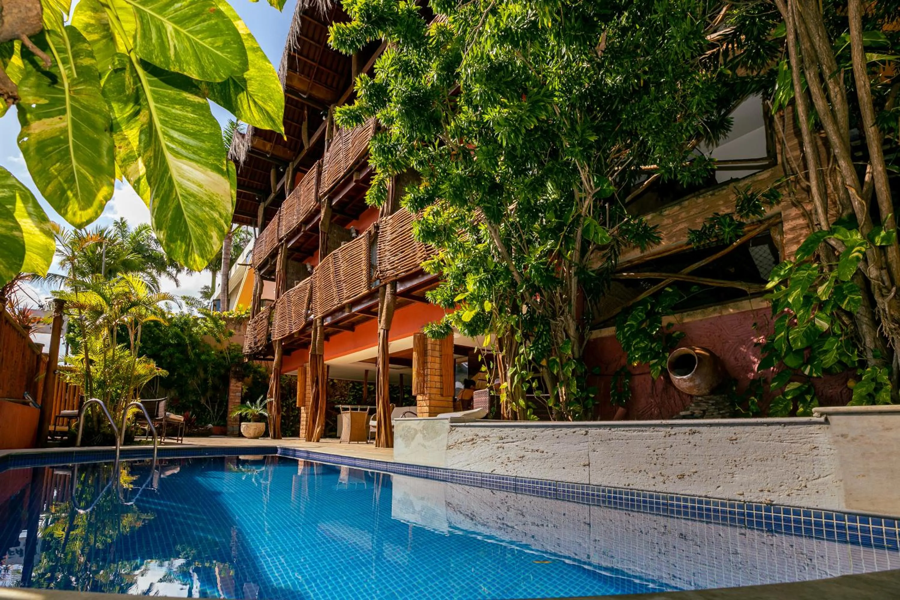 Swimming pool in Safari Natal Beach Hotel