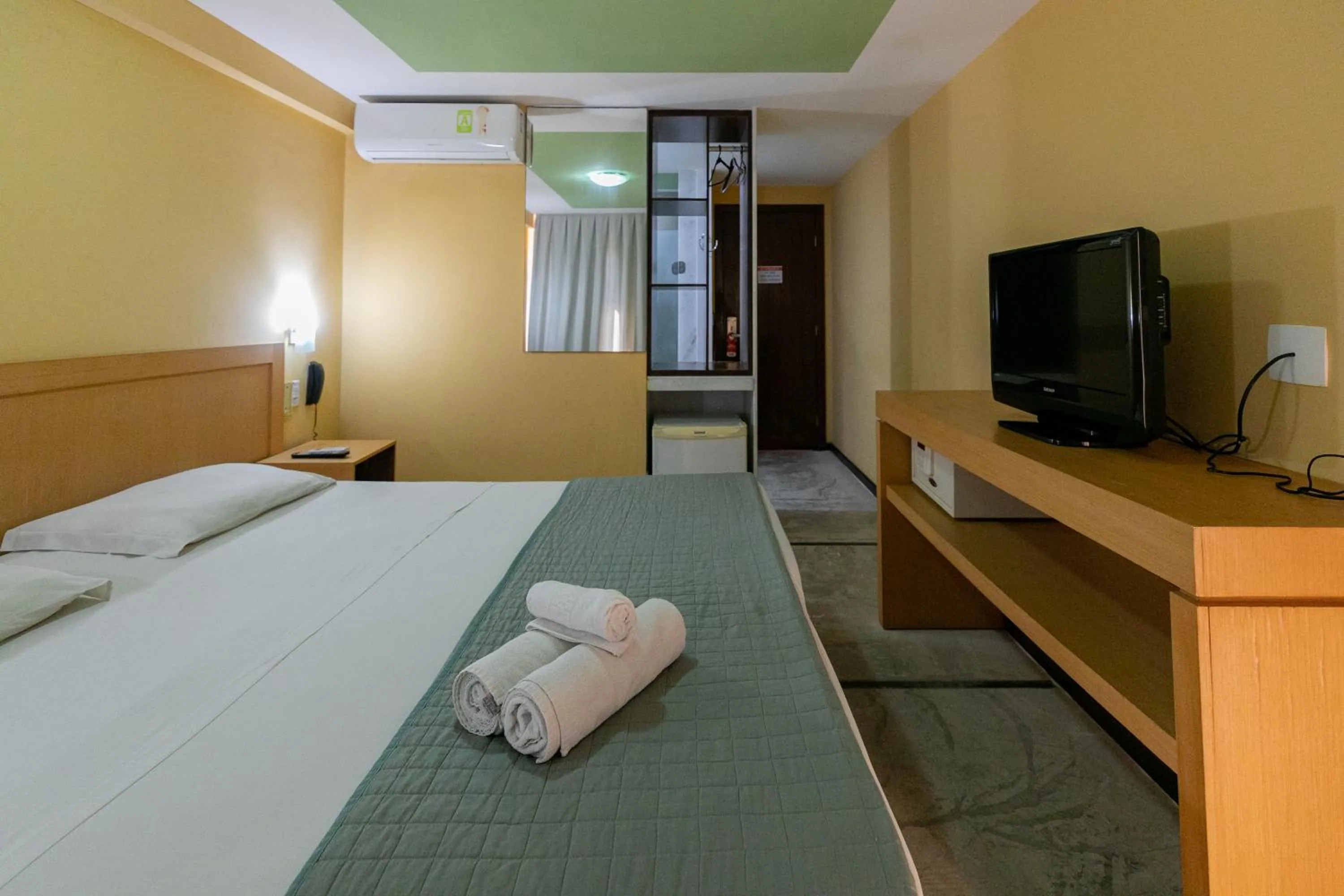 Bed in Safari Natal Beach Hotel