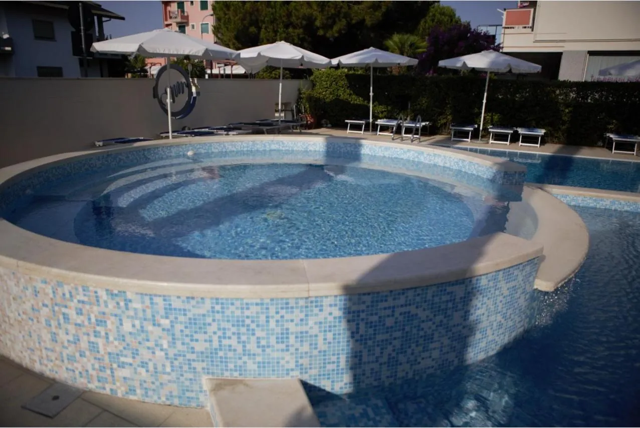 Swimming pool in Mare Blu Residence