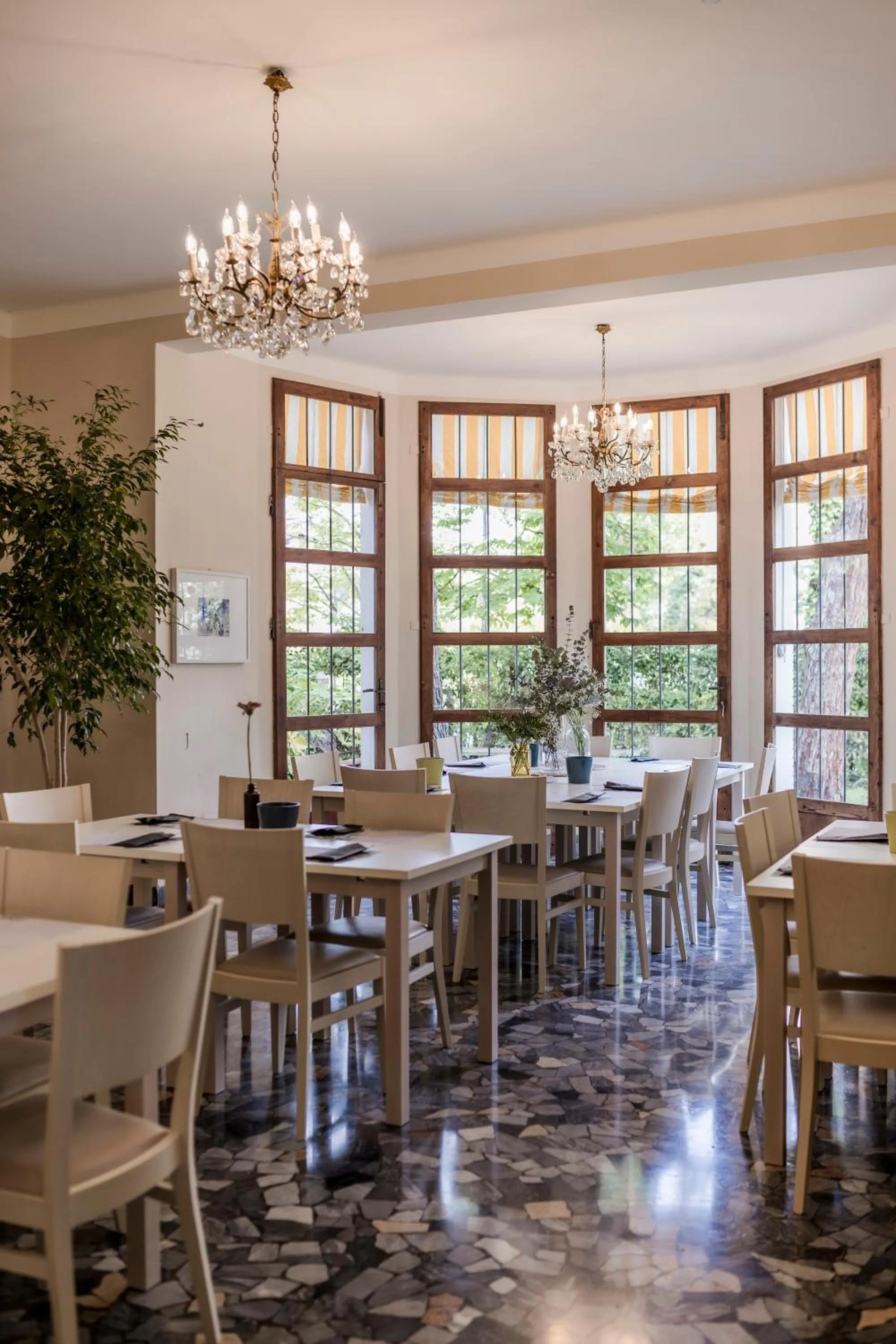 Breakfast in Villa Arizona