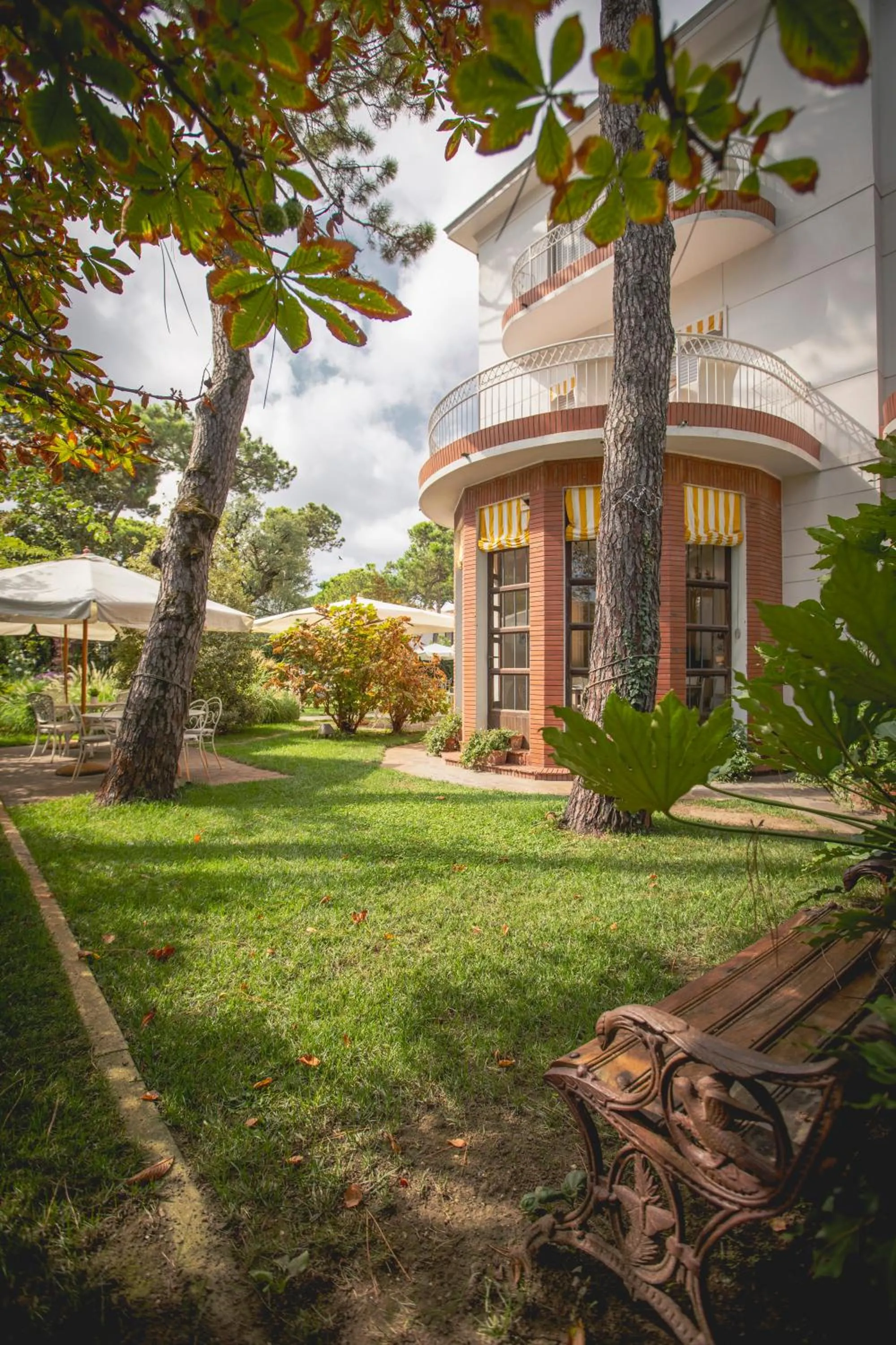 Property building in Villa Arizona