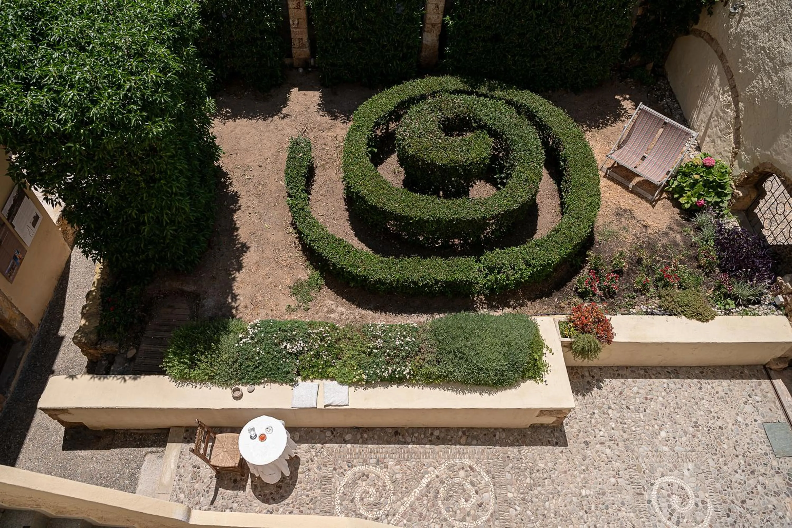 Patio in San Salvatore Monastery